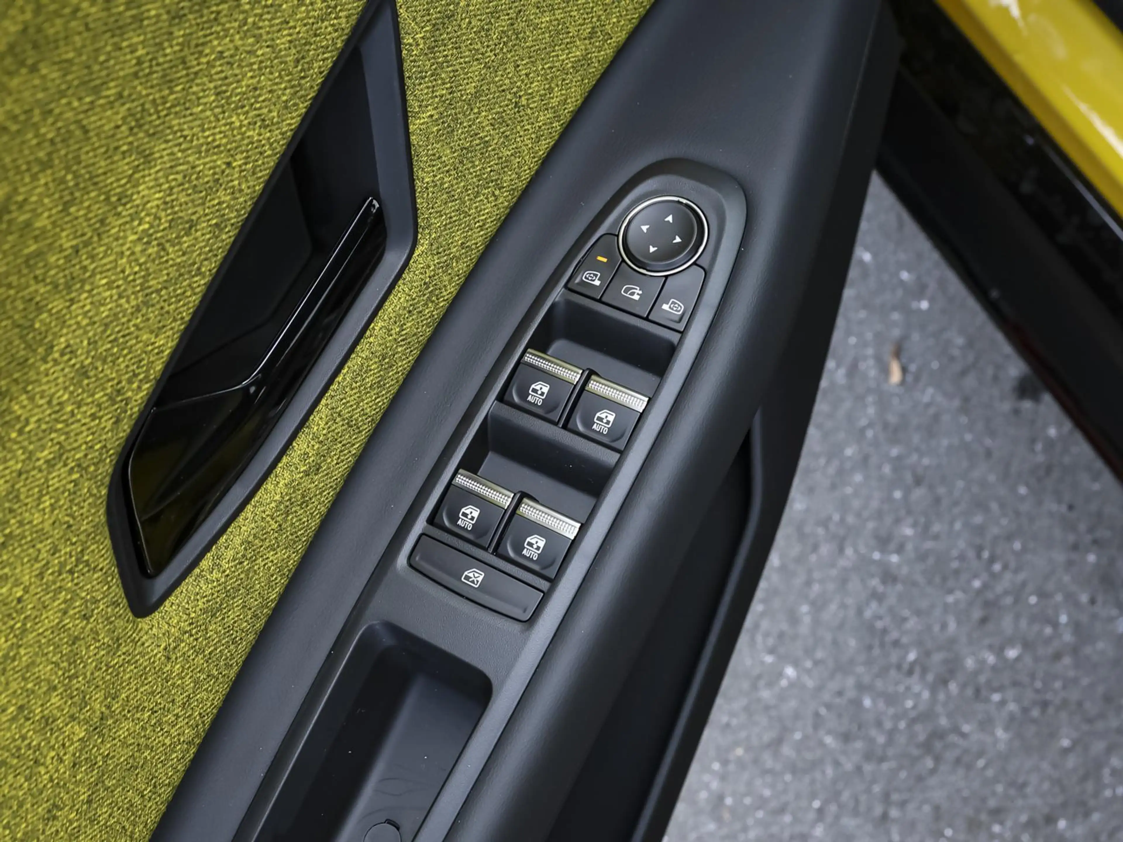 Renault R 5 E-Tech elektrisch Iconic Five 120 Urban Ra — photo 9