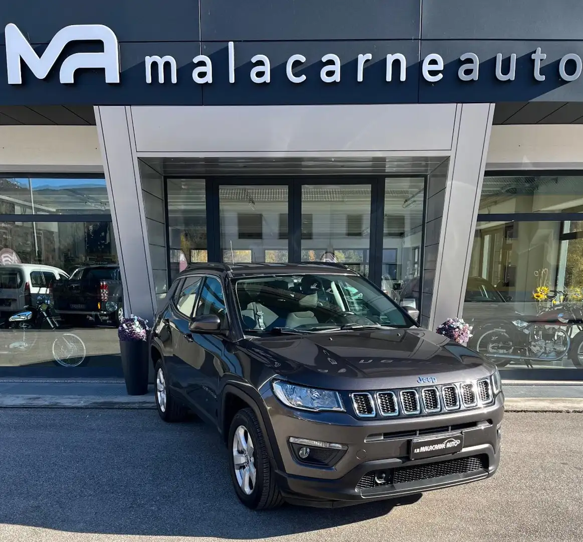 Jeep Compass 2.0 Multijet II aut. 4WD Longitude Gris - 1