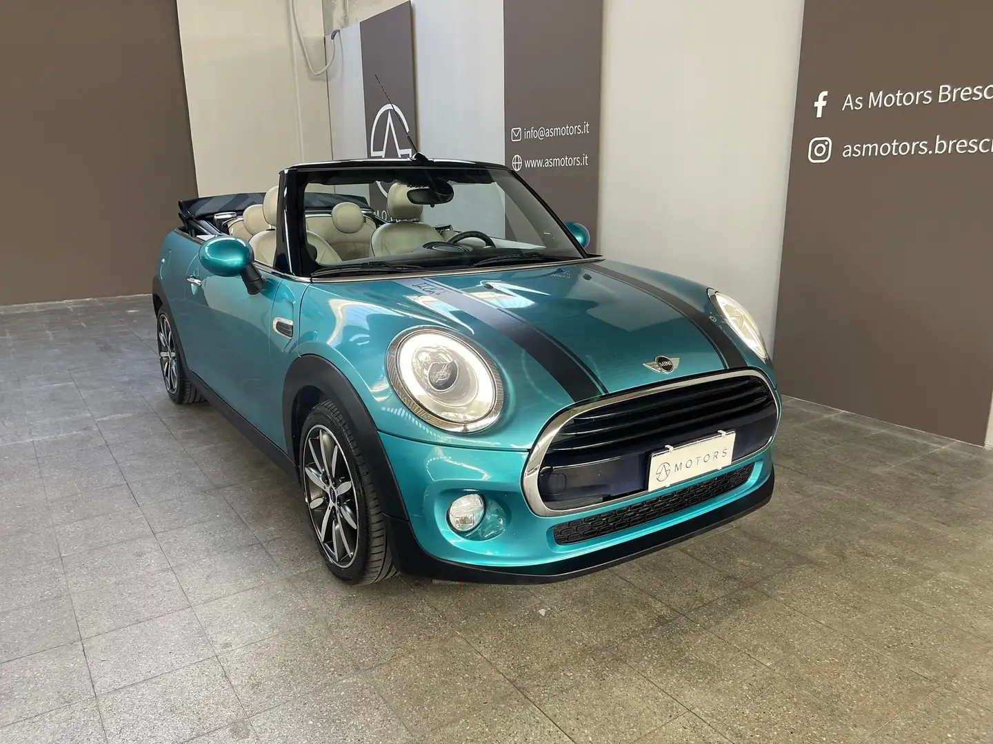 MINI Cooper D Cabrio Mini Cabrio 1.5 Cooper D Hype auto Azul - 1