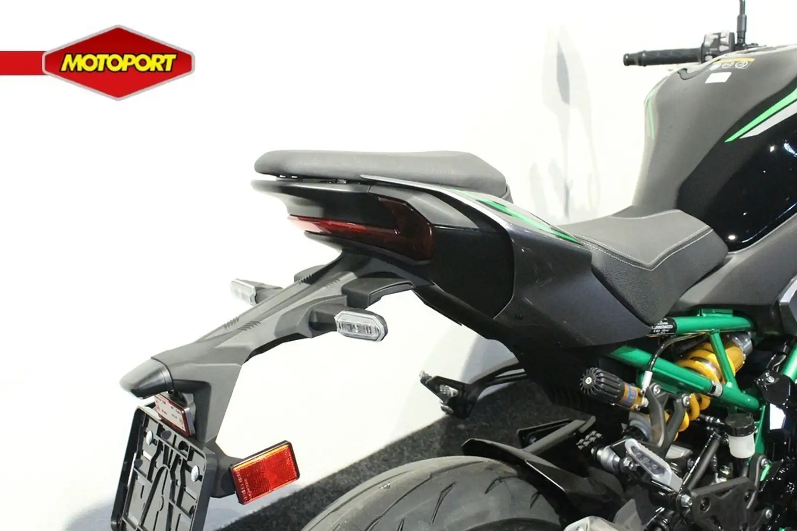 Kawasaki Z 900 SE Grigio - 2