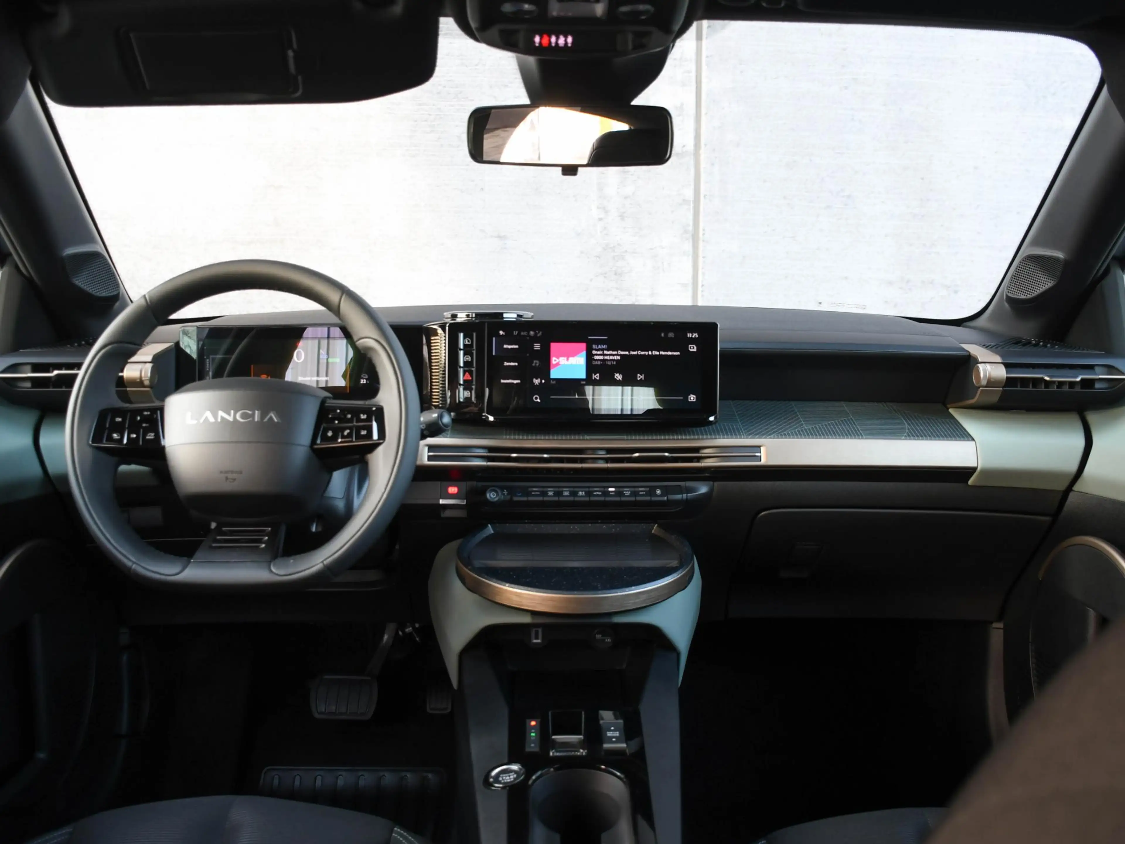 Lancia Ypsilon 51kWh 156pk Automaat CRUISE | DAB | SFEERVERLICHTI — photo 14