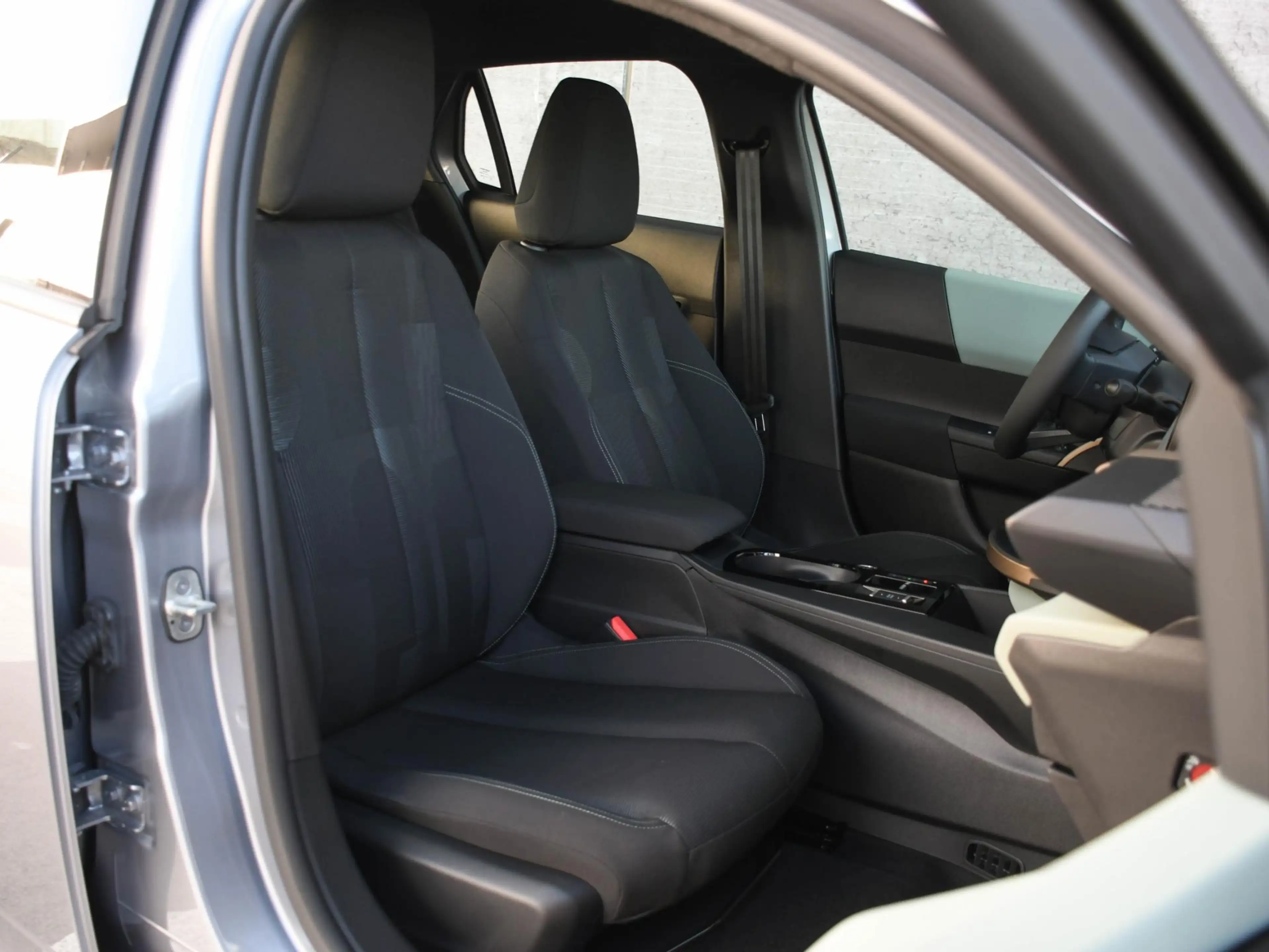 Lancia Ypsilon 51kWh 156pk Automaat CRUISE | DAB | SFEERVERLICHTI — photo 10