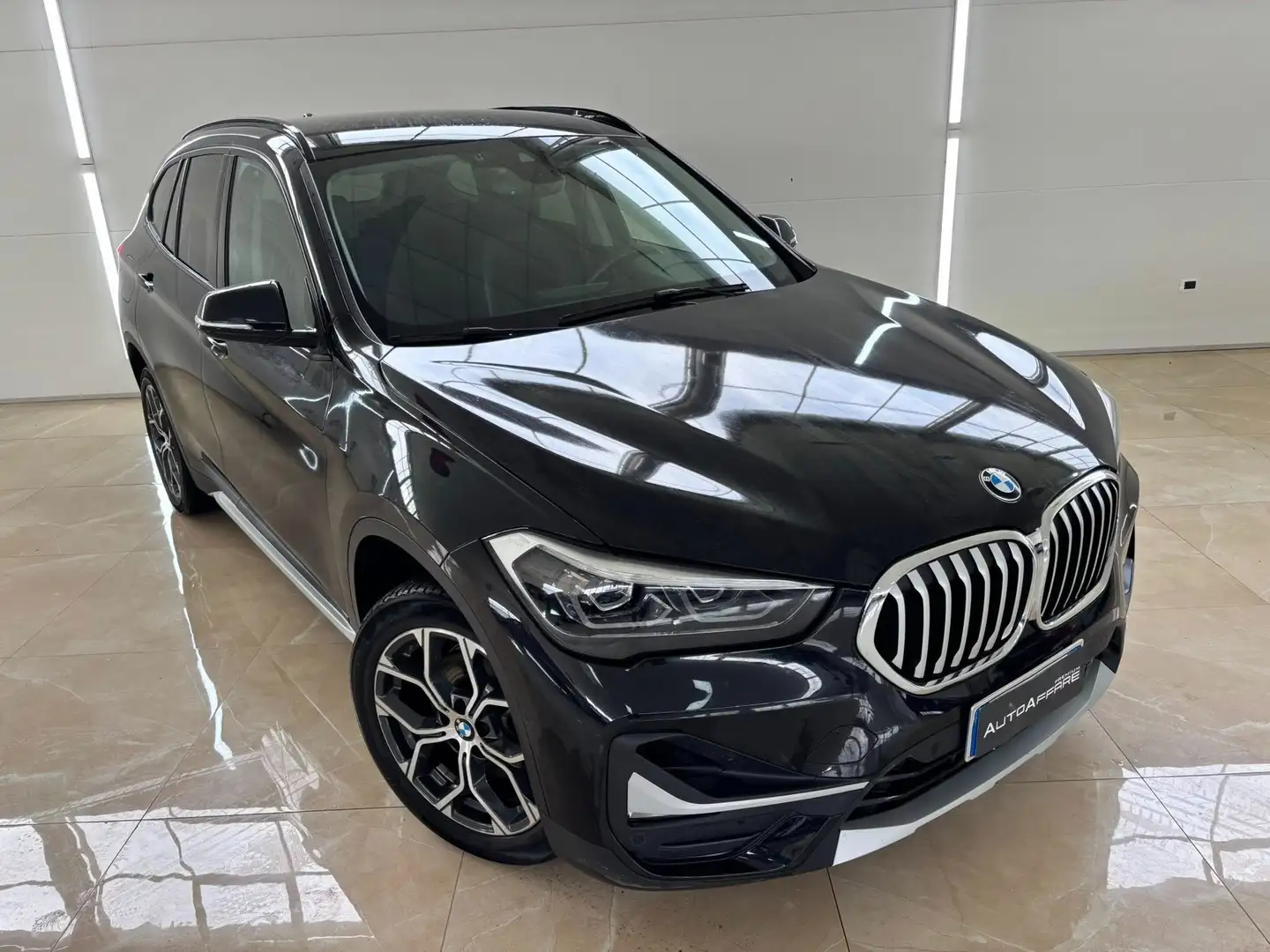 BMW X1 X1 F48 2019 xdrive18d xLine Plus auto Noir - 2