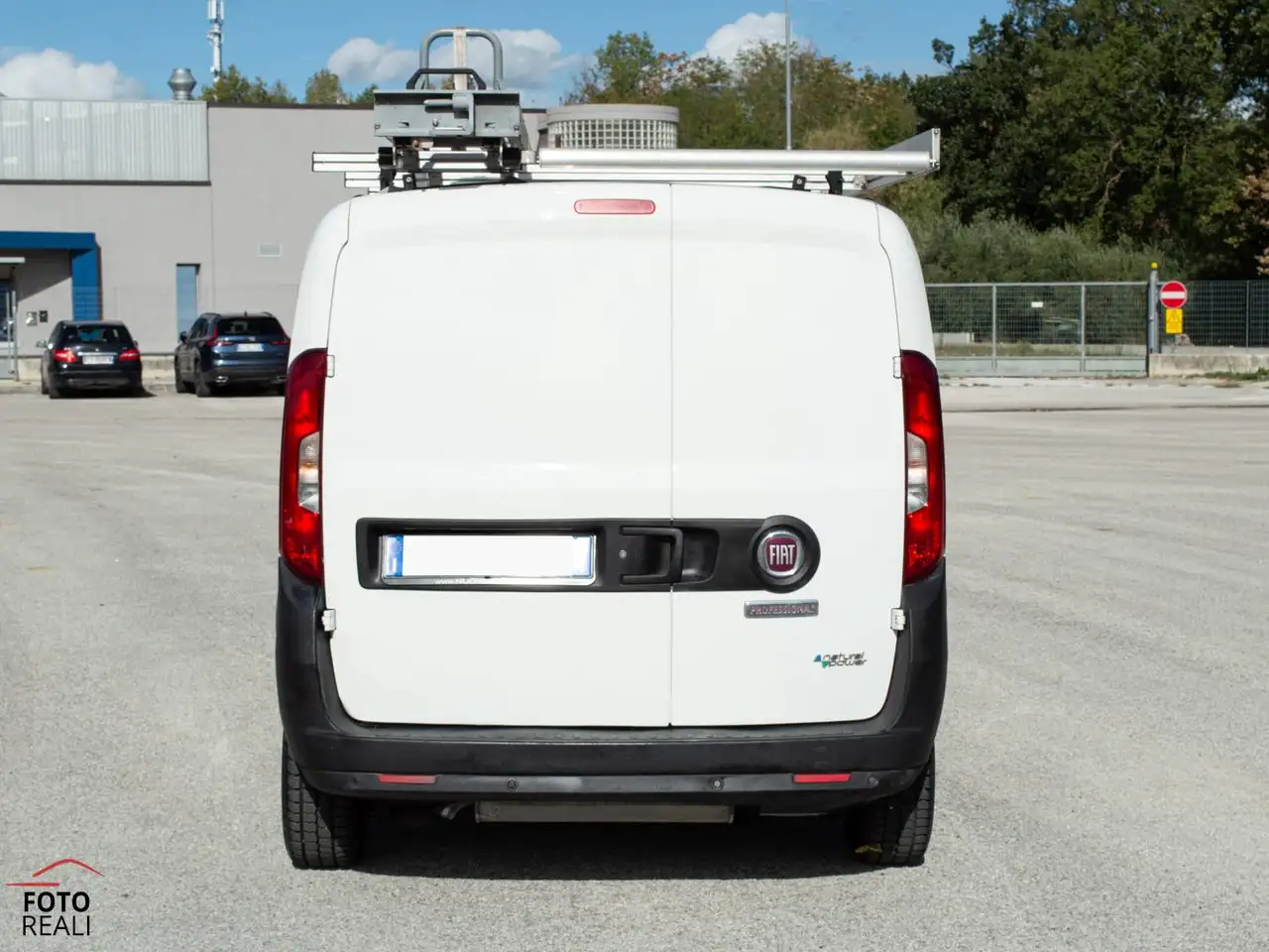 2019 Fiat Doblo 1.4 T-JET NATURAL POWER SX ALLESTITO 120 CV, photograph 5