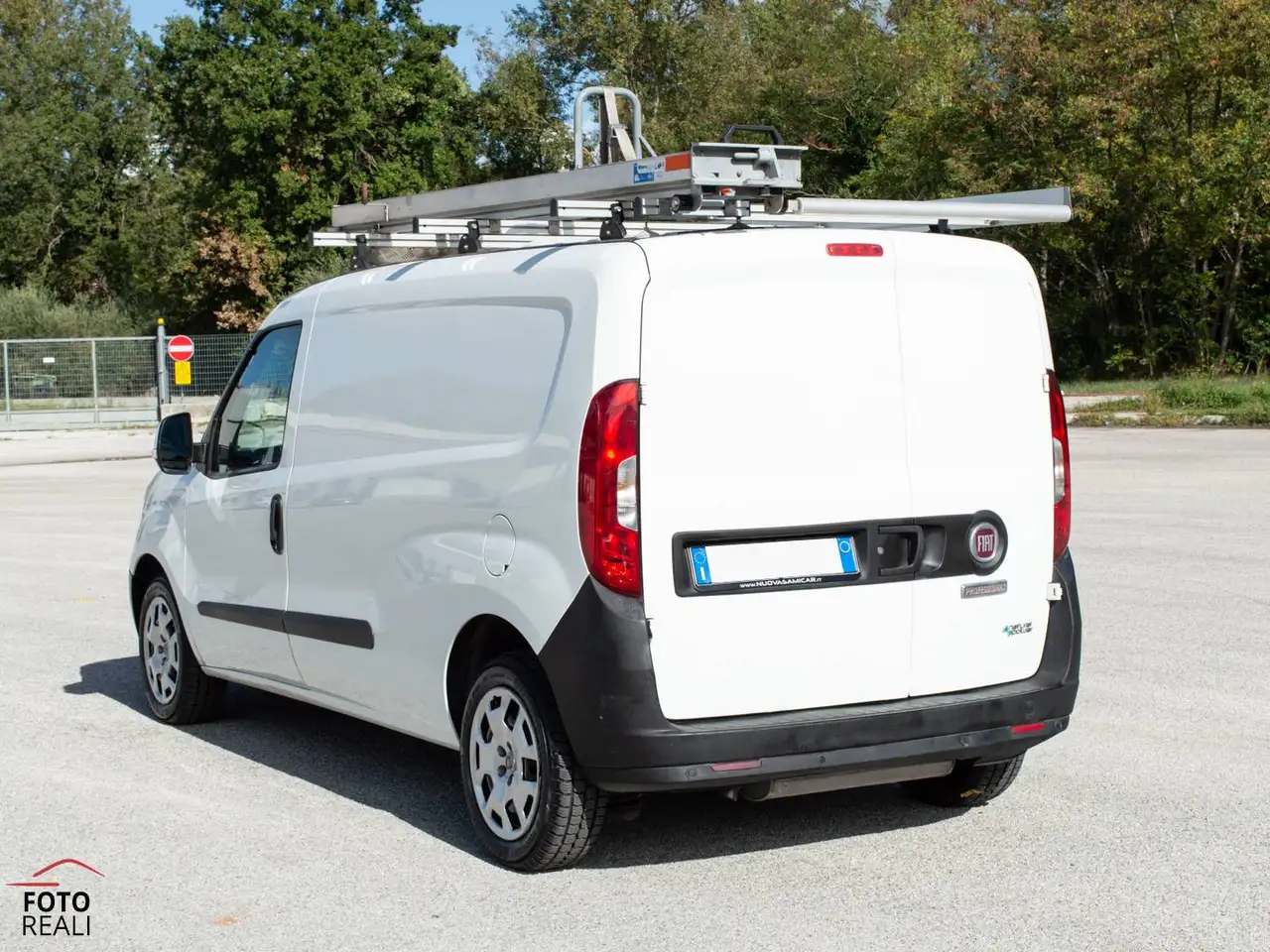 2019 Fiat Doblo 1.4 T-JET NATURAL POWER SX ALLESTITO 120 CV, photograph 4