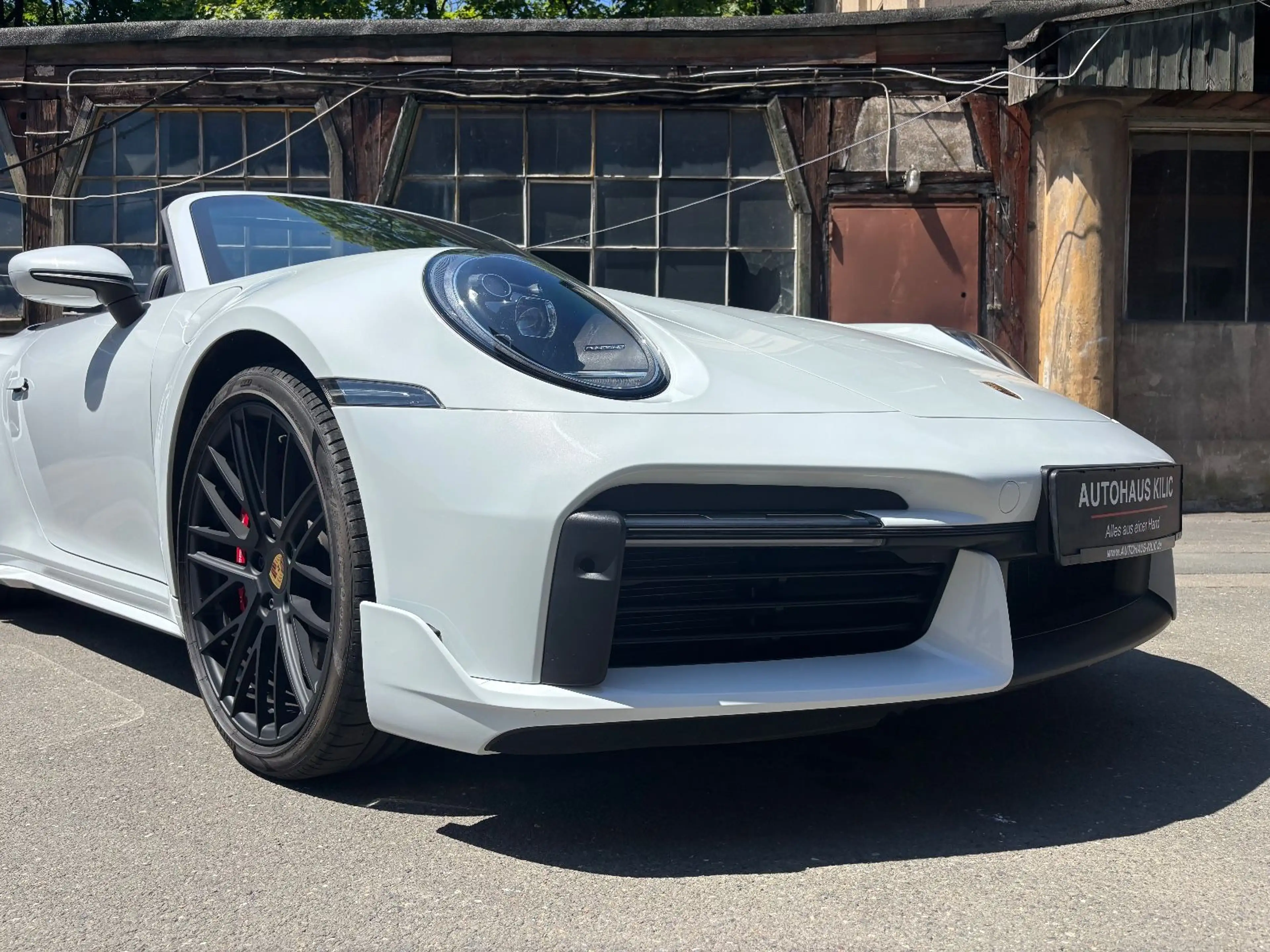 Porsche 911 992 Turbo Cabriolet SportDesign Aero-Kit — photo 27