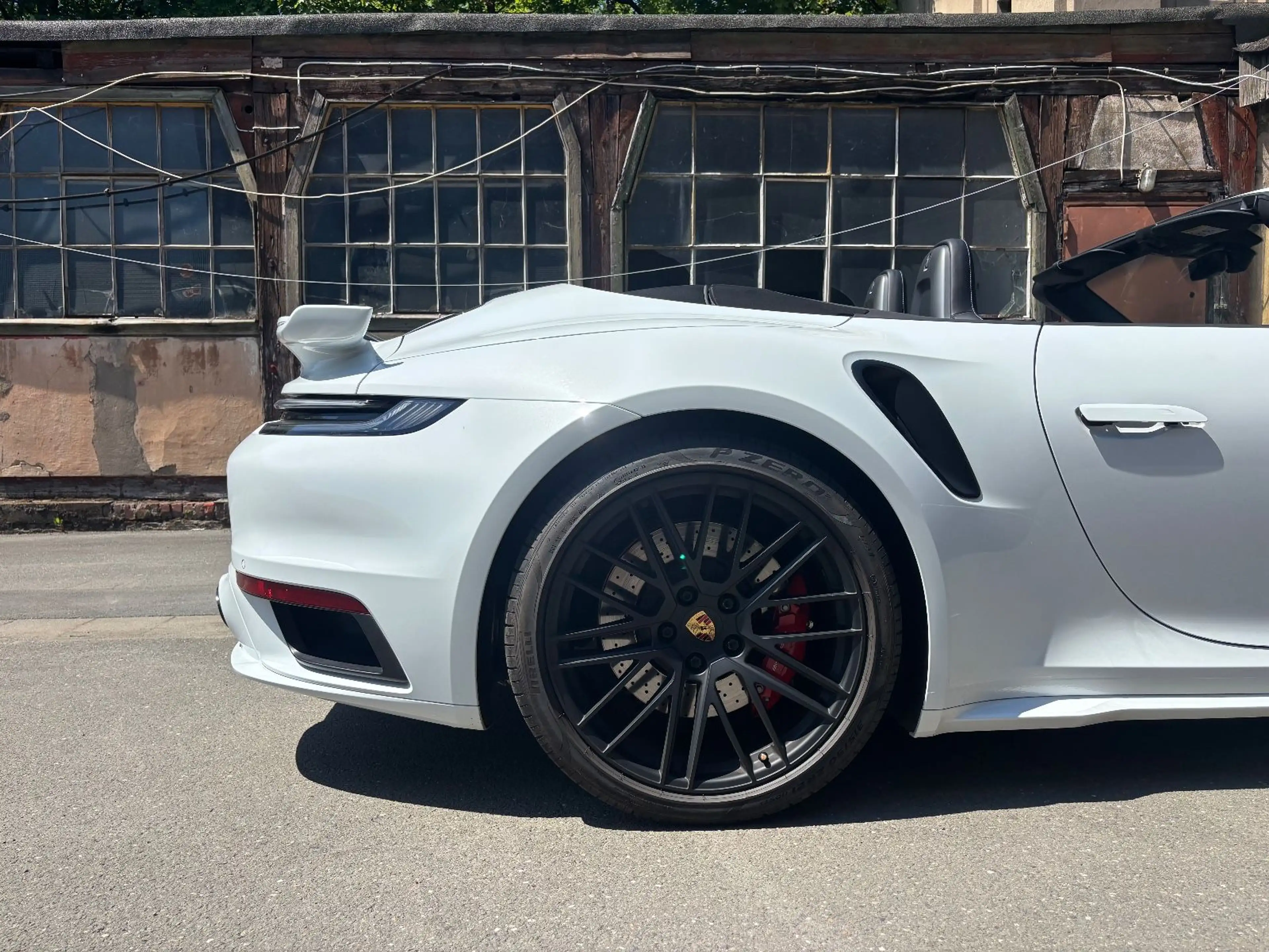 Porsche 911 992 Turbo Cabriolet SportDesign Aero-Kit — photo 21