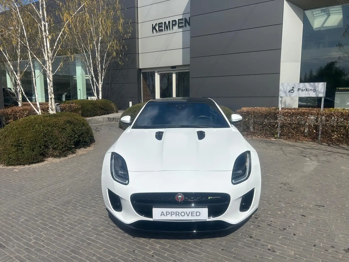 Jaguar F-Type R-Dynamic Blanc - 2