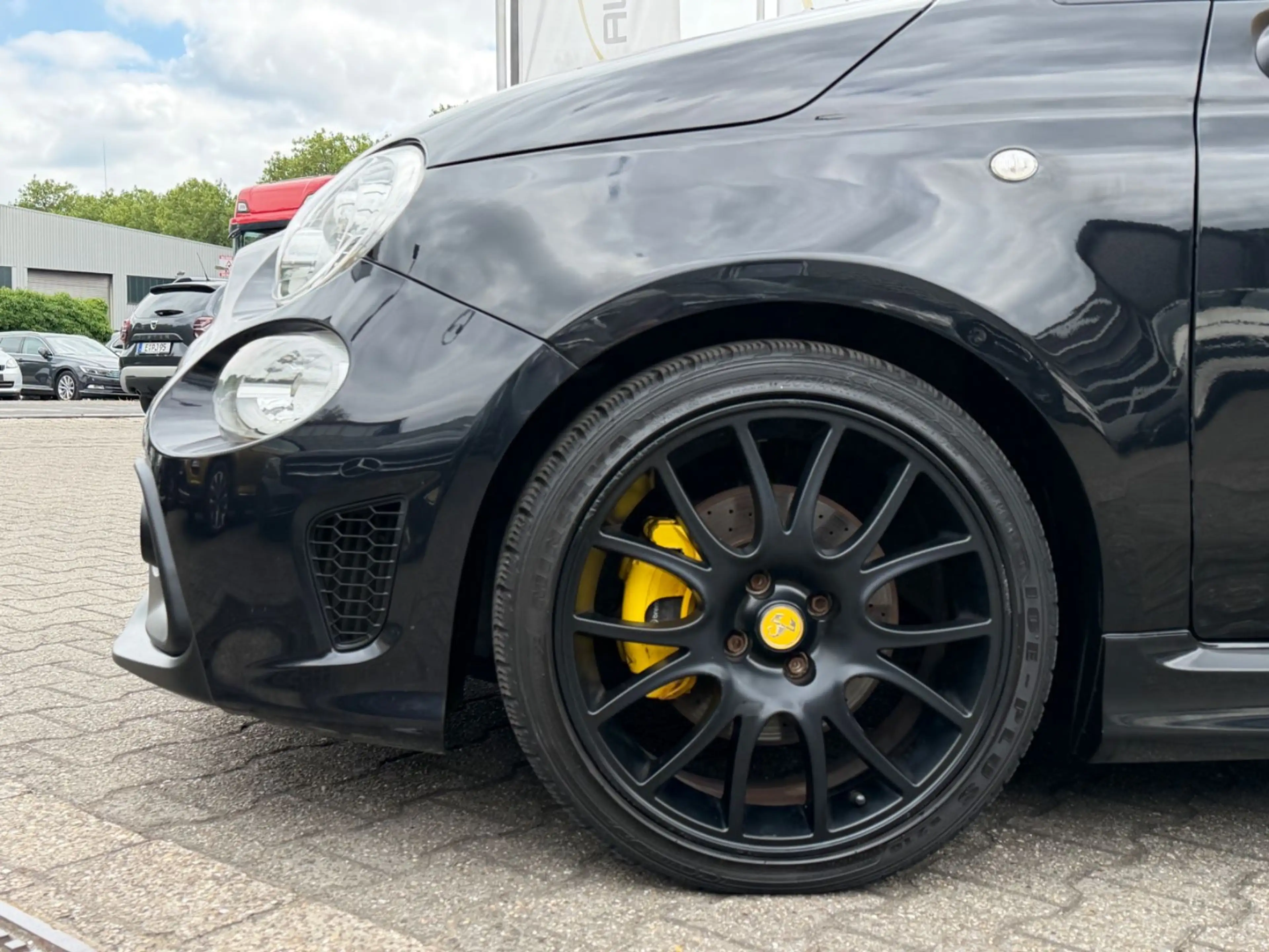 Abarth 595 Pista 1.4 Jet CarPlay Bi-Xenon Digital Tacho — photo 7
