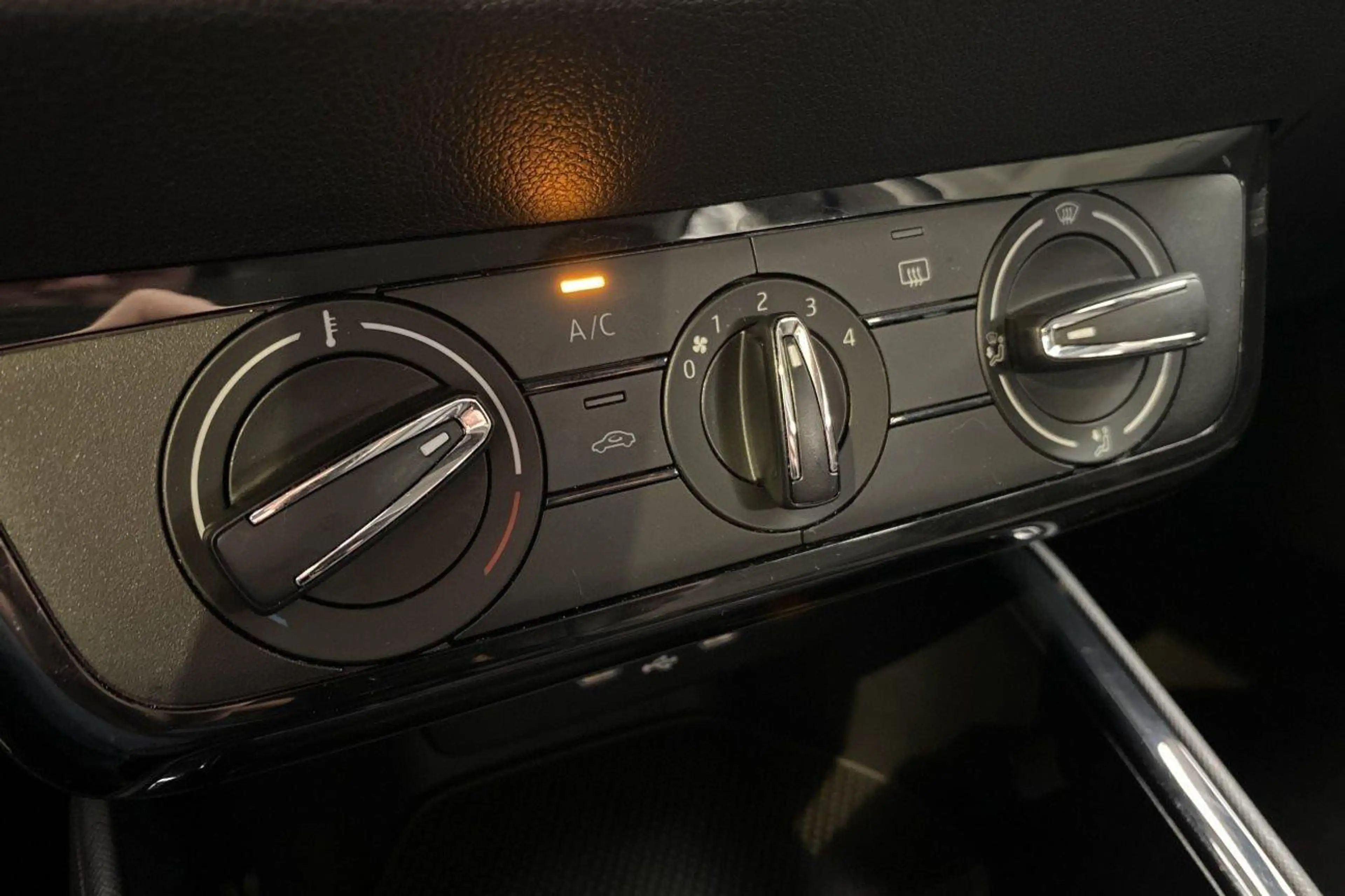 Skoda Fabia Selection — photo 15