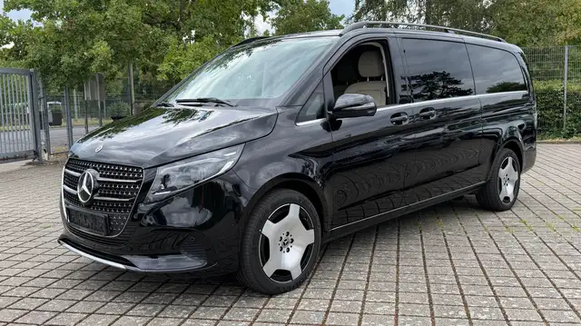 Mercedes-Benz V 250