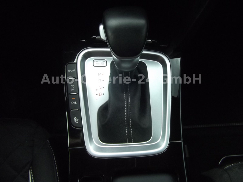 Kia ProCeed / pro_cee'd pro cee'd 1,6i GT- Line Autm,  mit Werksgarantie — photo 14