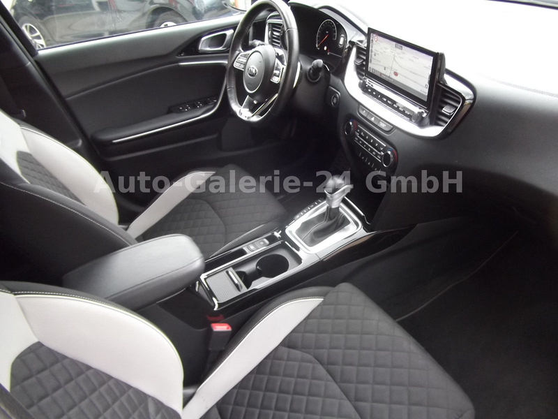 Kia ProCeed / pro_cee'd pro cee'd 1,6i GT- Line Autm,  mit Werksgarantie — photo 15