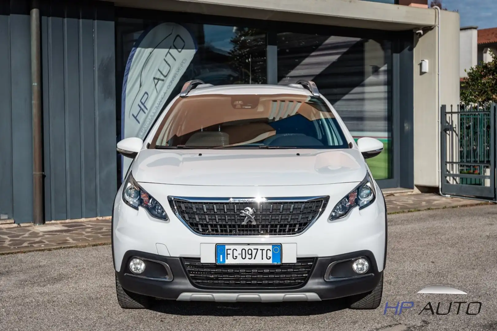 Peugeot 2008 2008 1.2 puretech t Allure NEOPATENTATI Bianco - 2