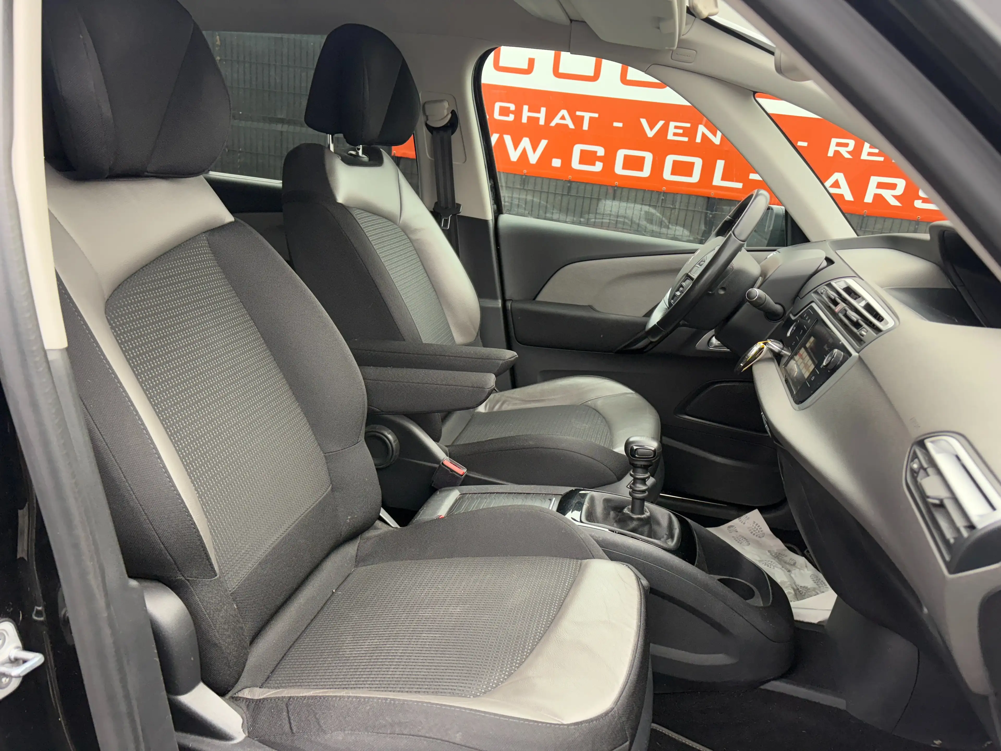 Citroen C4 SpaceTourer 1.2 Shine - EU6D - GARANTIE 1AN - — photo 8