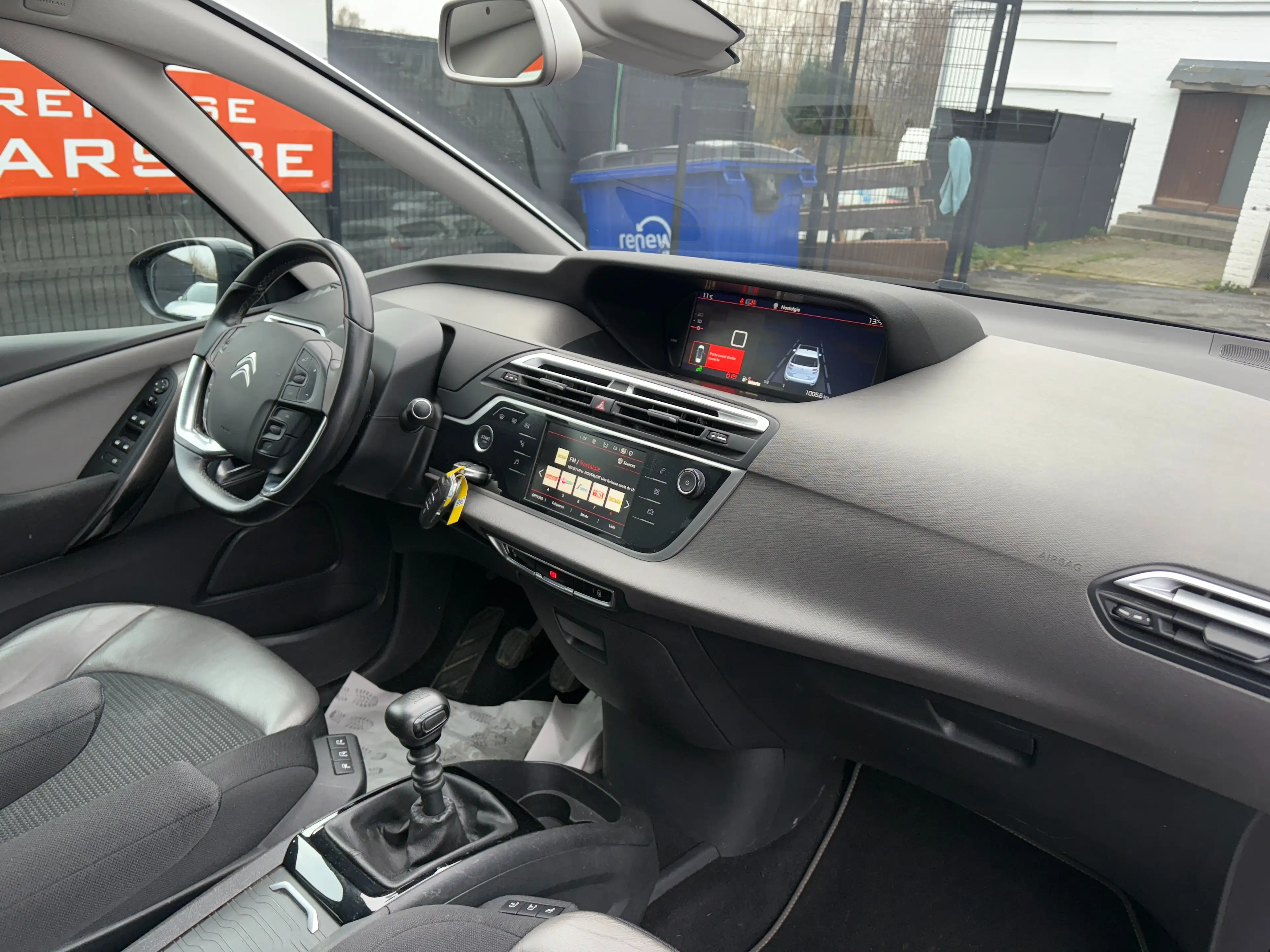 Citroen C4 SpaceTourer 1.2 Shine - EU6D - GARANTIE 1AN - — photo 9