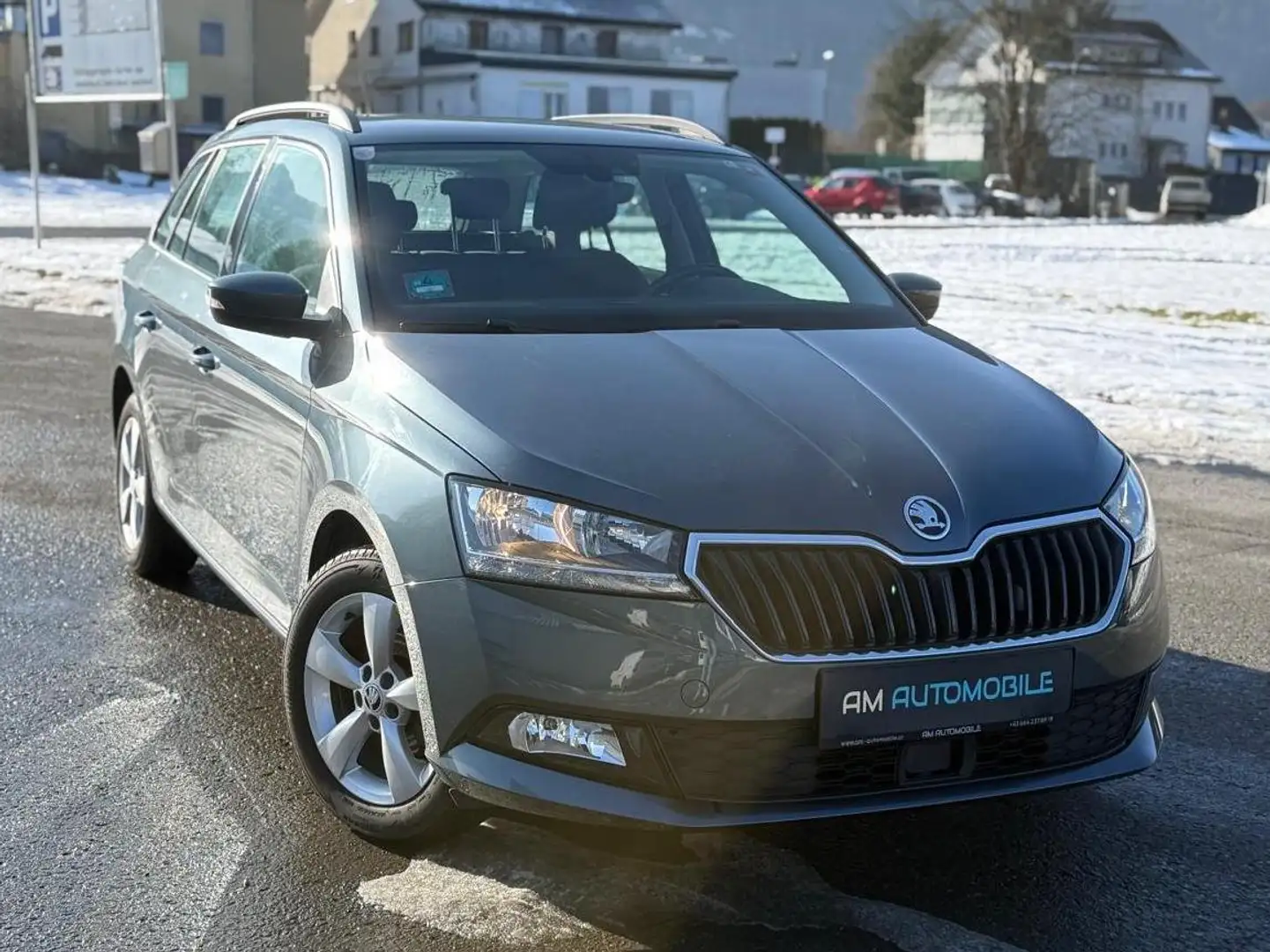 Skoda Fabia Ambition Grau - 1