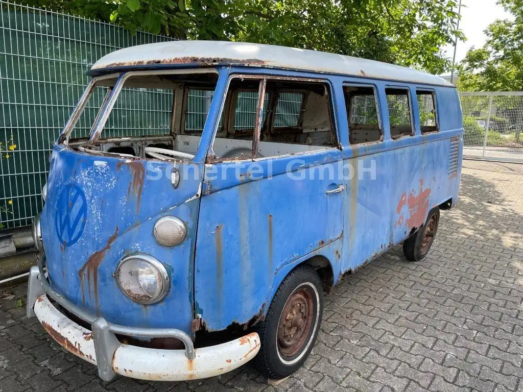 Volkswagen T1 1966 из Европы — купить под ключ