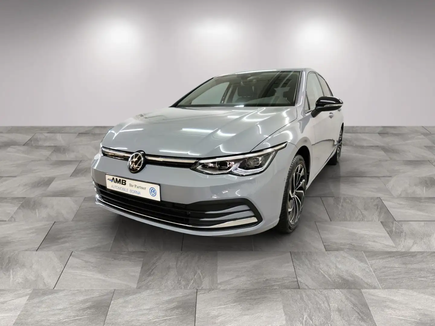 Volkswagen Golf Move Plus 1.0 eTSI DSG/LED+/IQ.Drive/Navi Grau - 2
