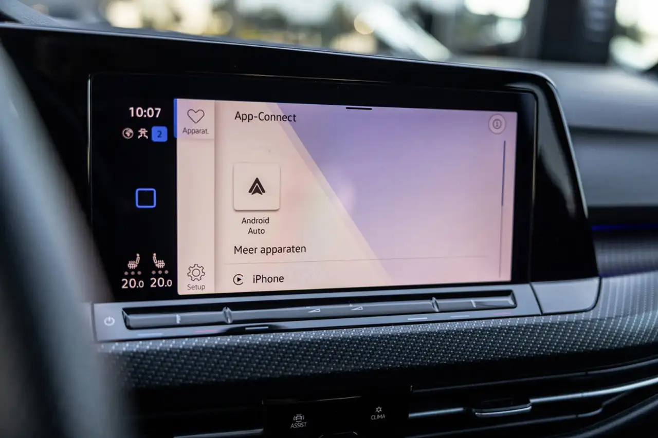 Volkswagen Golf 1.5 eTSI 3 x R-Line, Pano, Sfeer, ACC, Stuurverwar, миниатюра 21