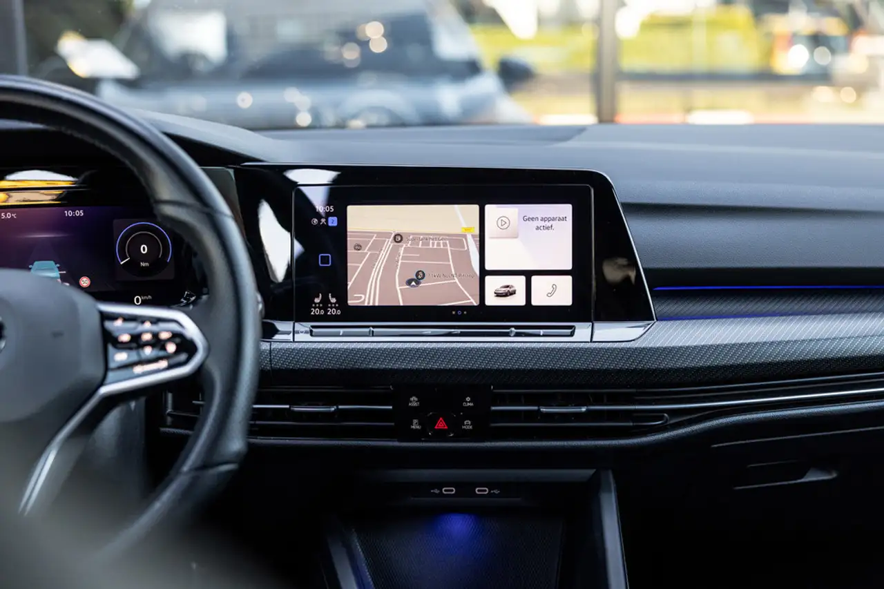 Volkswagen Golf 1.5 eTSI 3 x R-Line, Pano, Sfeer, ACC, Stuurverwar, миниатюра 17