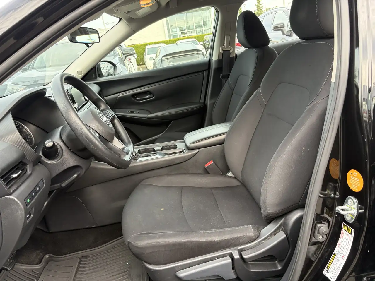 Nissan Sentra снимка Nissan Sentra