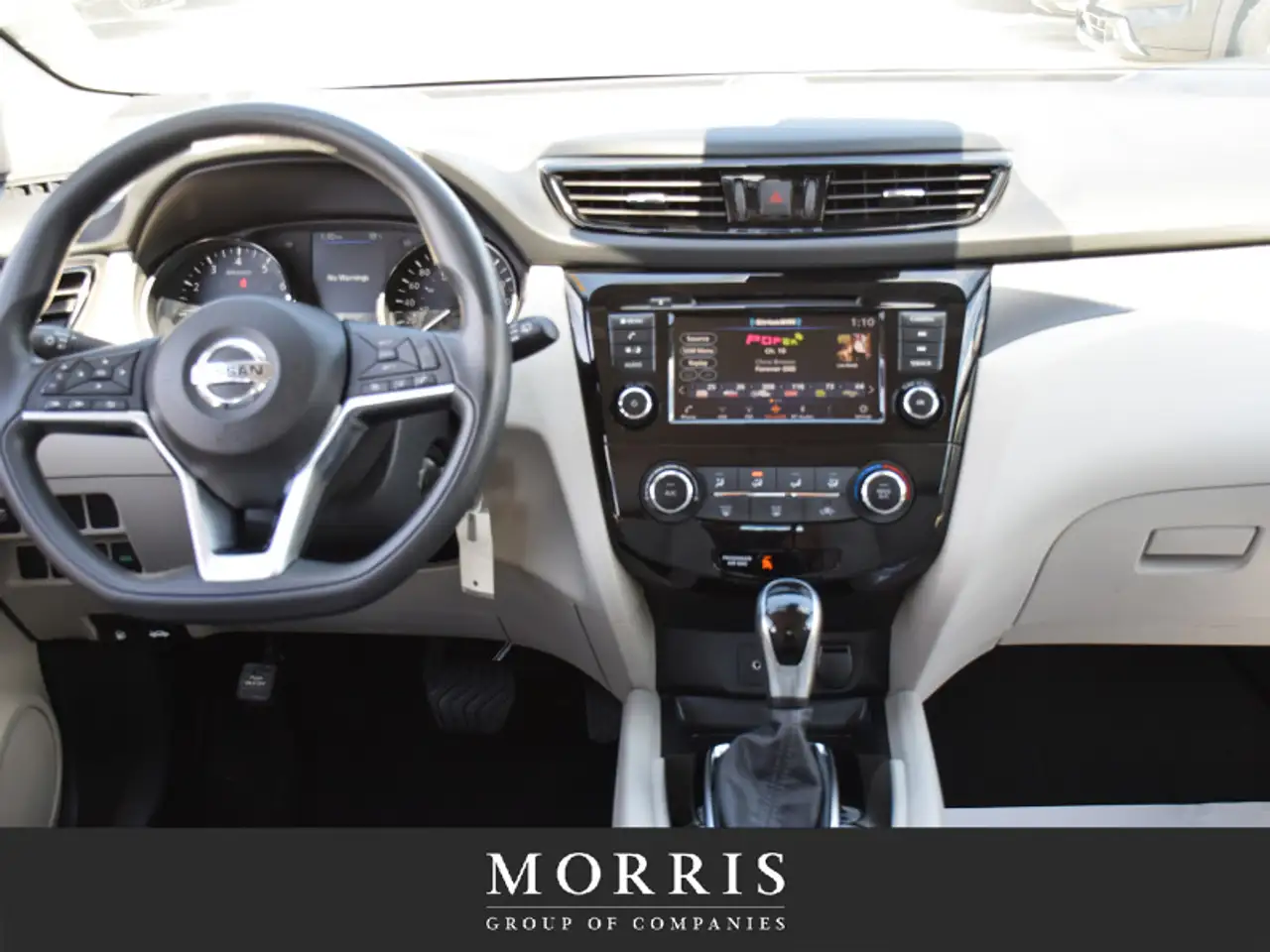 Nissan Qashqai photo Nissan Qashqai