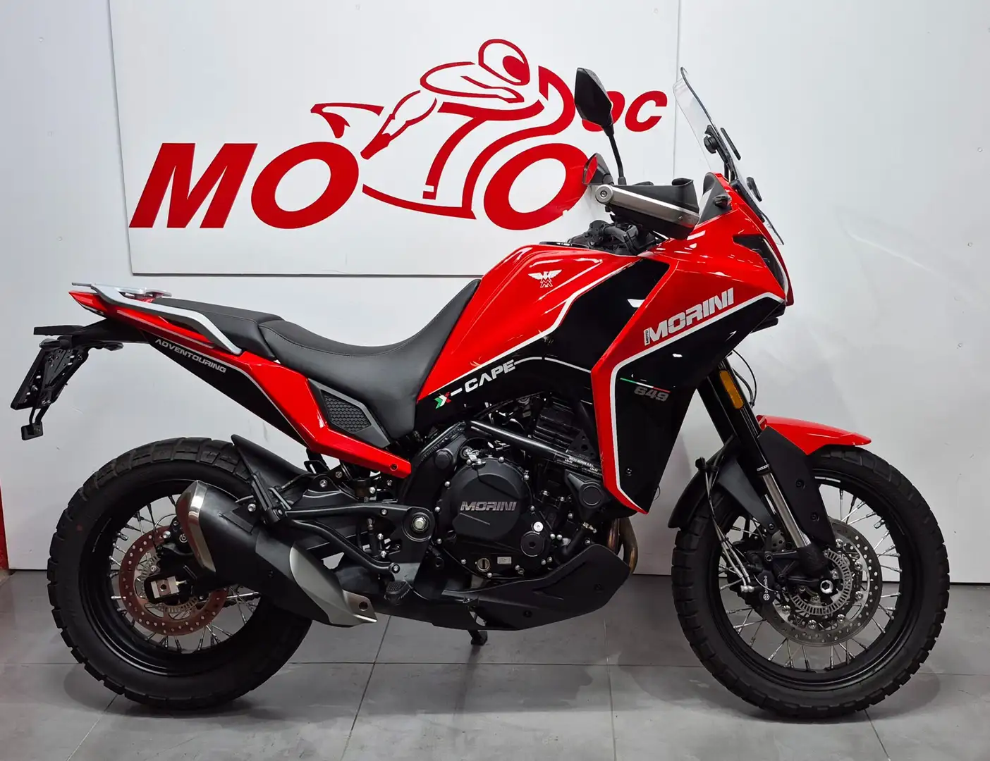 Moto Morini X-Cape ***MOTODOC.BE*** Rood - 1