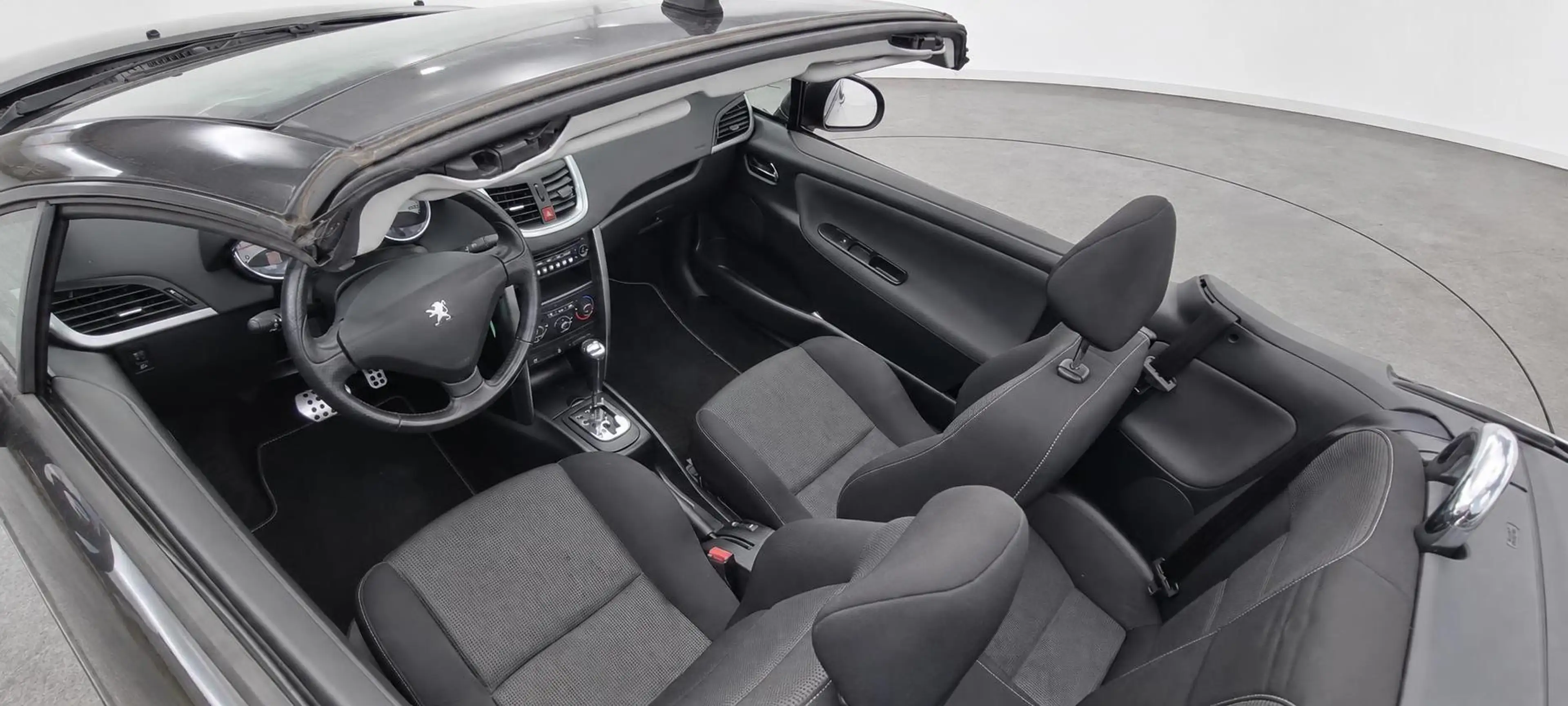 Peugeot 207 Platinum — photo 11