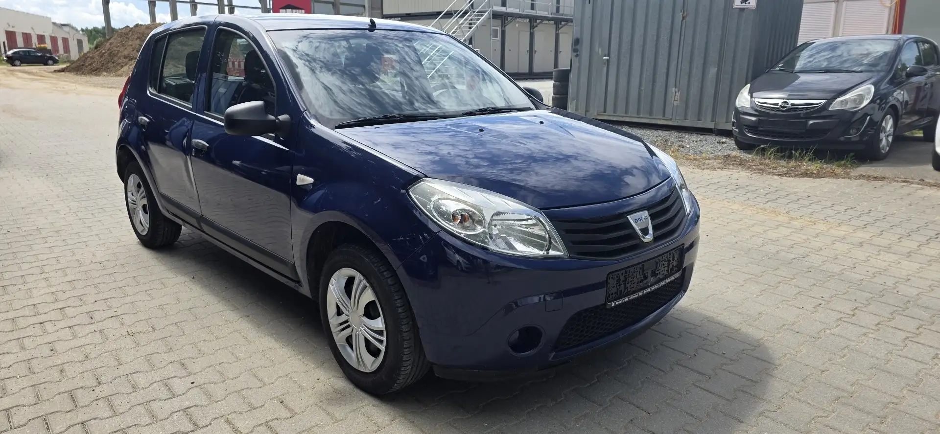 Dacia Sandero Ambiance Blau - 2