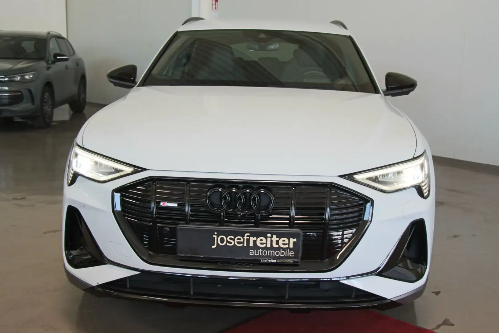 Audi e-tron 50 quattro s line Optik black/AHK/Head-up/MATRIX- Weiß - 2