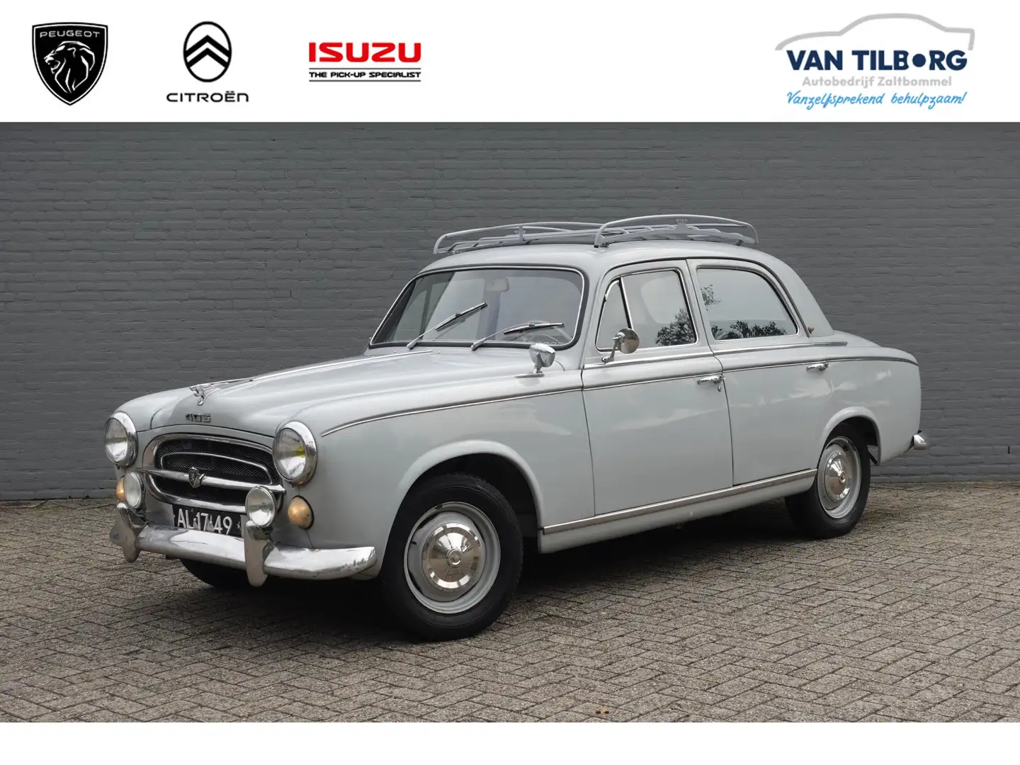 Peugeot 403 Berline | T.u.p.a.c. Imperiaal | trekhaak | ra Šedá - 1