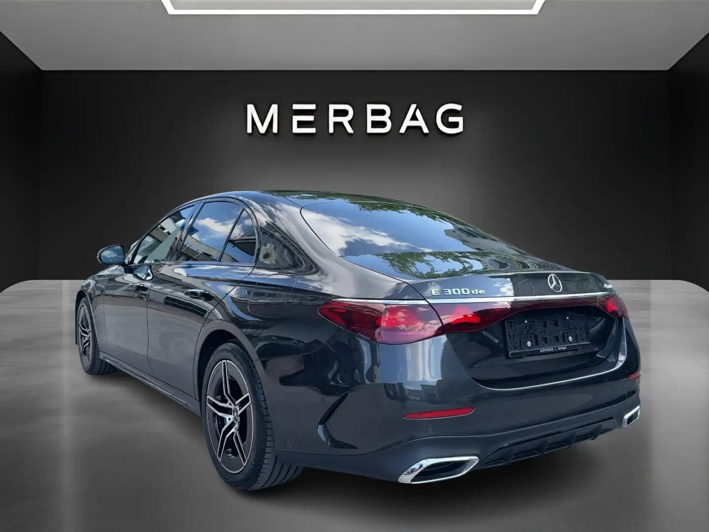 Mercedes-Benz E 300 de 4MATIC Limousine mit EQ Hybrid Technologi Grau - 2