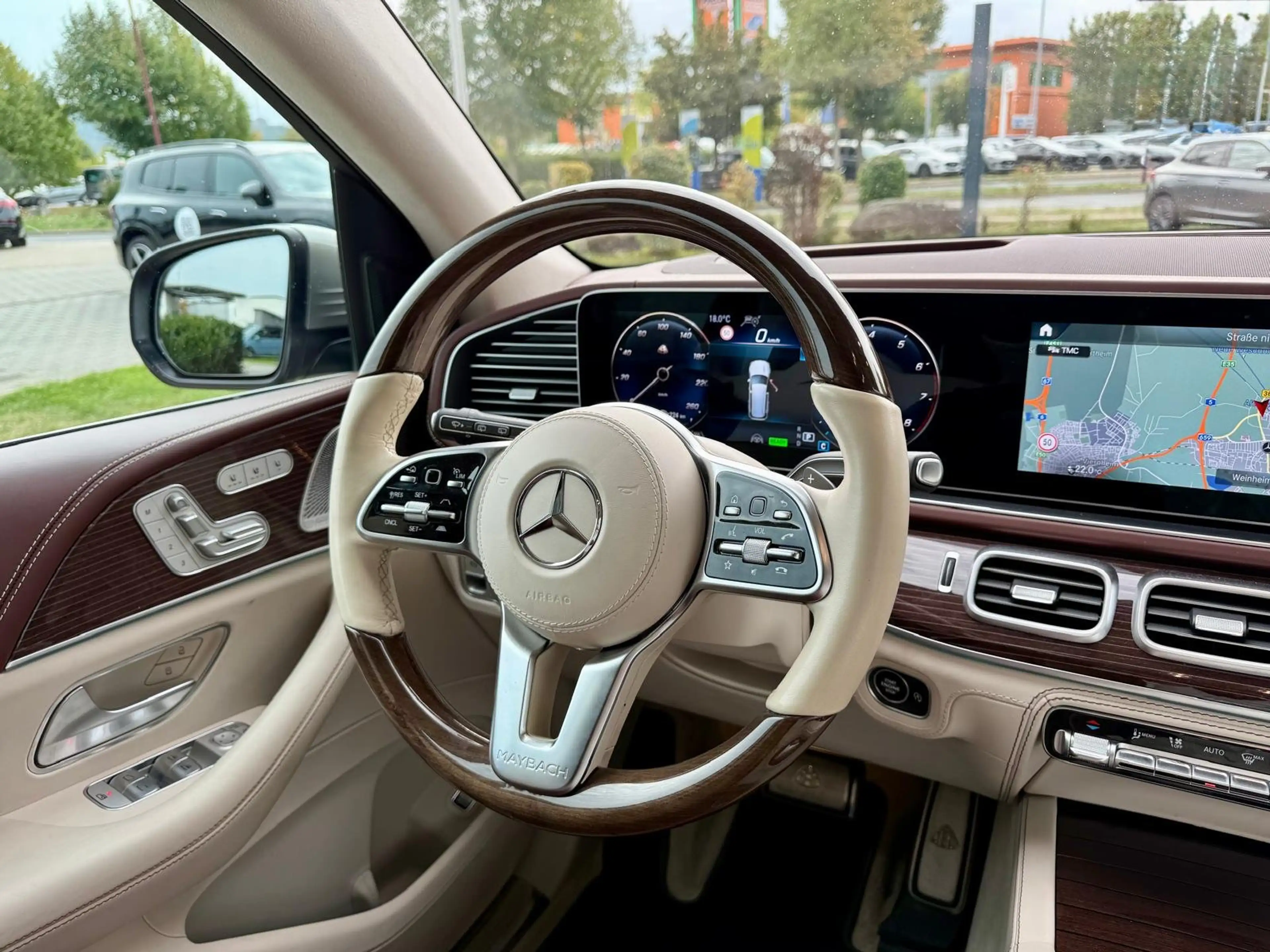 Mercedes-Benz GLS 600 Maybach GLS600 FirstClass E-ACTIVE FondTV Standh — photo 26