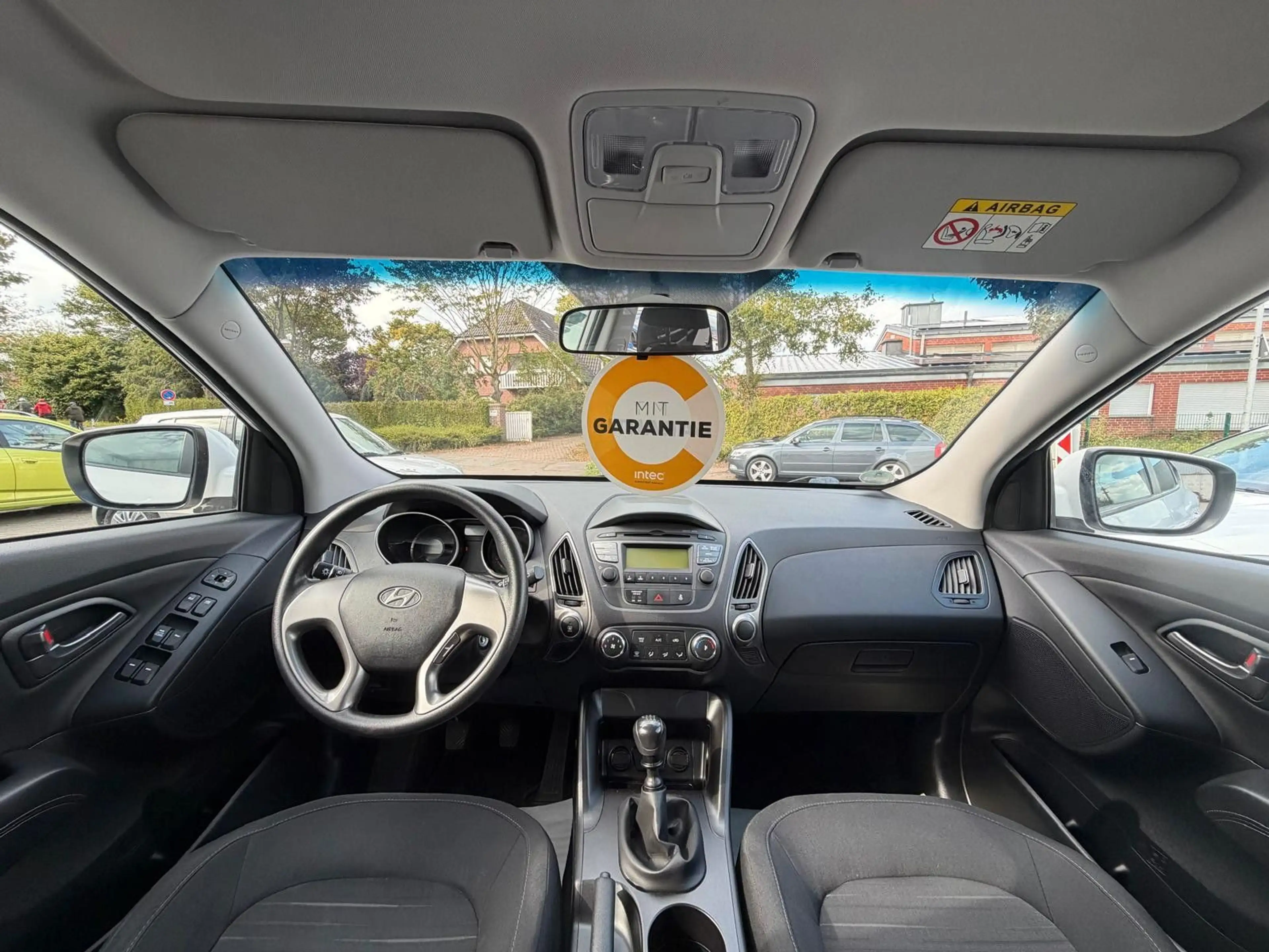 Hyundai iX35 1.6 GDI, TÜV NEU, Klima, PDC, 1Hand, 99TKM! — photo 11