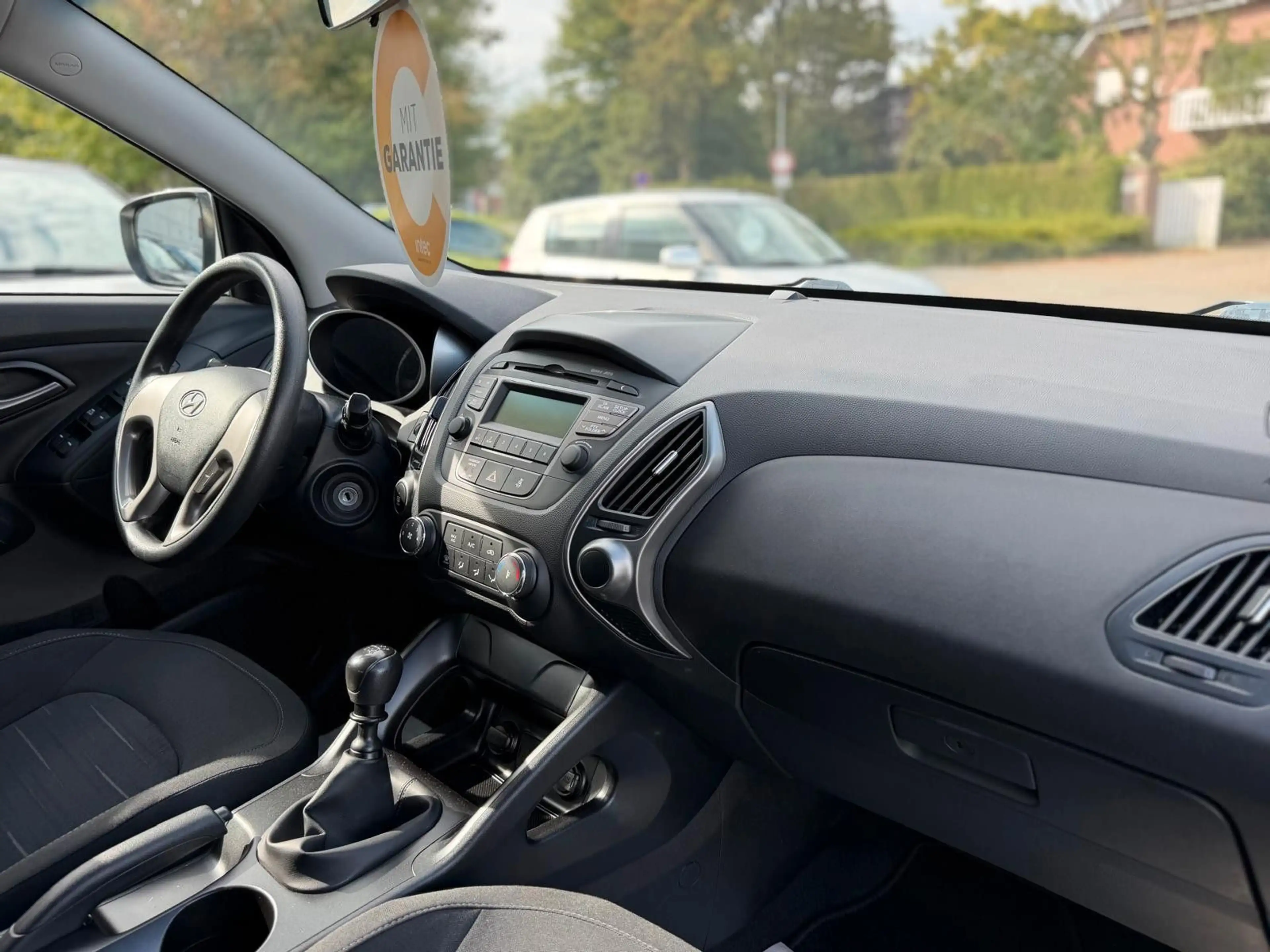 Hyundai iX35 1.6 GDI, TÜV NEU, Klima, PDC, 1Hand, 99TKM! — photo 13