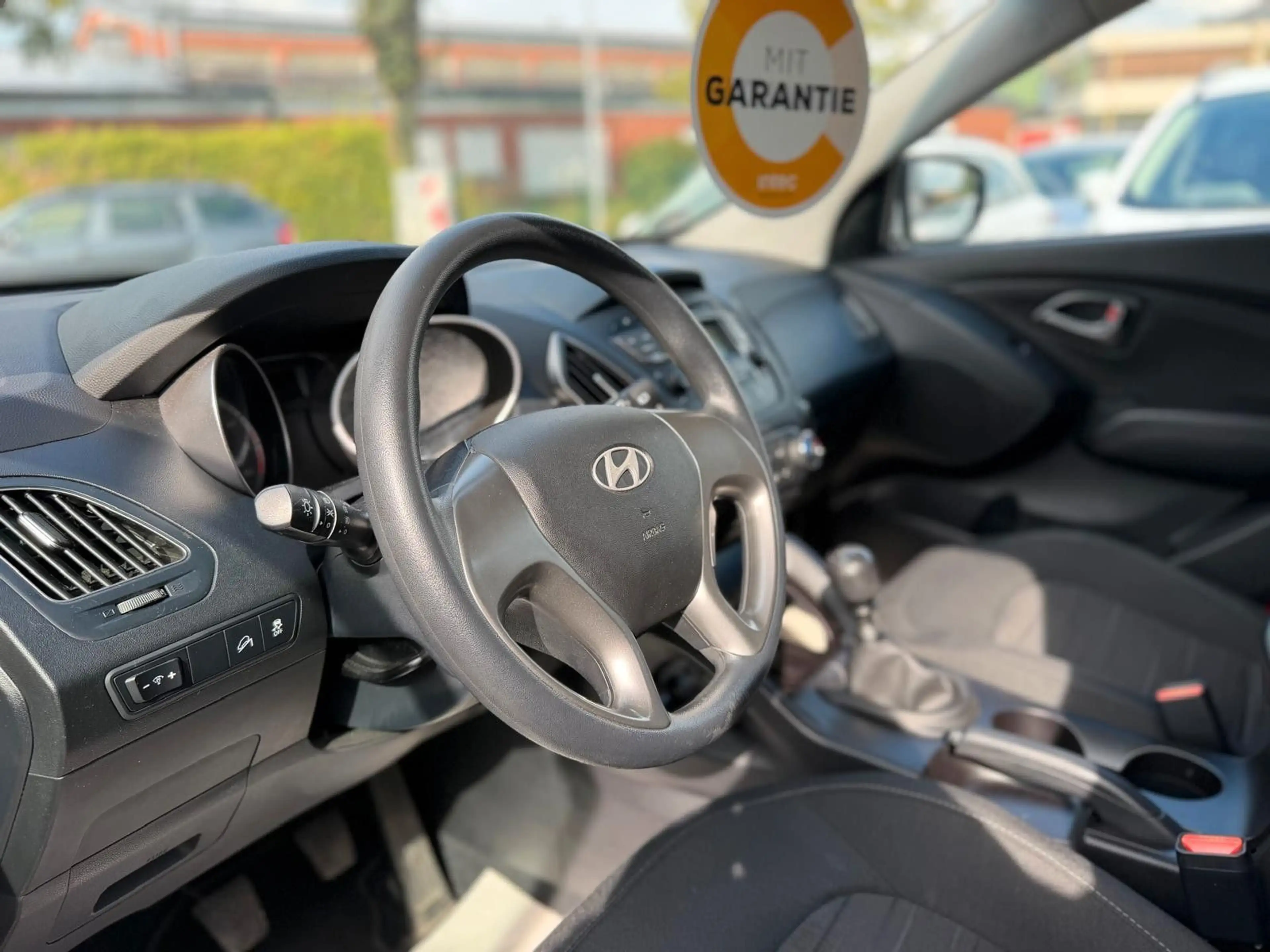 Hyundai iX35 1.6 GDI, TÜV NEU, Klima, PDC, 1Hand, 99TKM! — photo 9