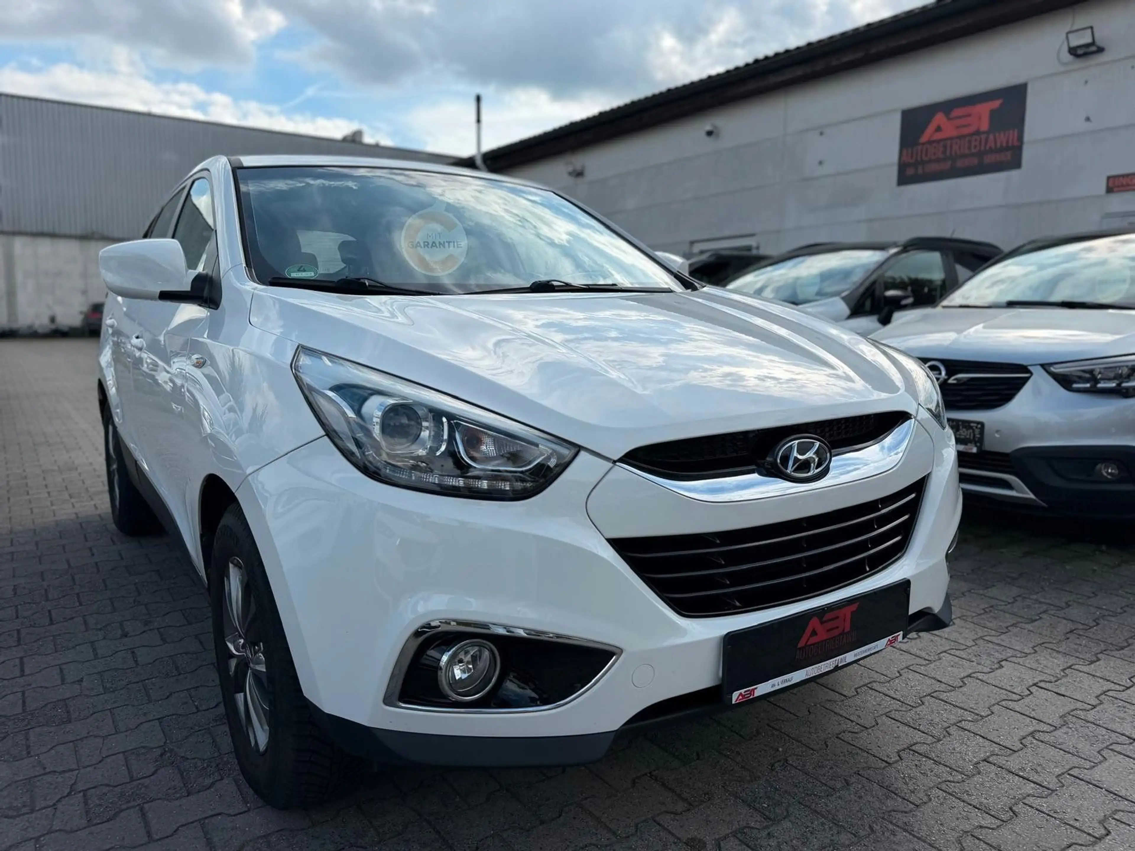 Hyundai iX35 1.6 GDI, TÜV NEU, Klima, PDC, 1Hand, 99TKM!