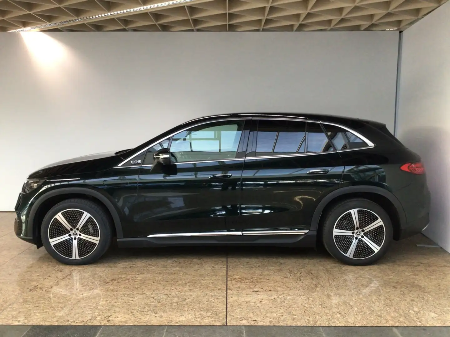 Mercedes-Benz EQE 350 EQE 350 4M SUV Edition Electric/Airm/Pano/Sitzkl - 2
