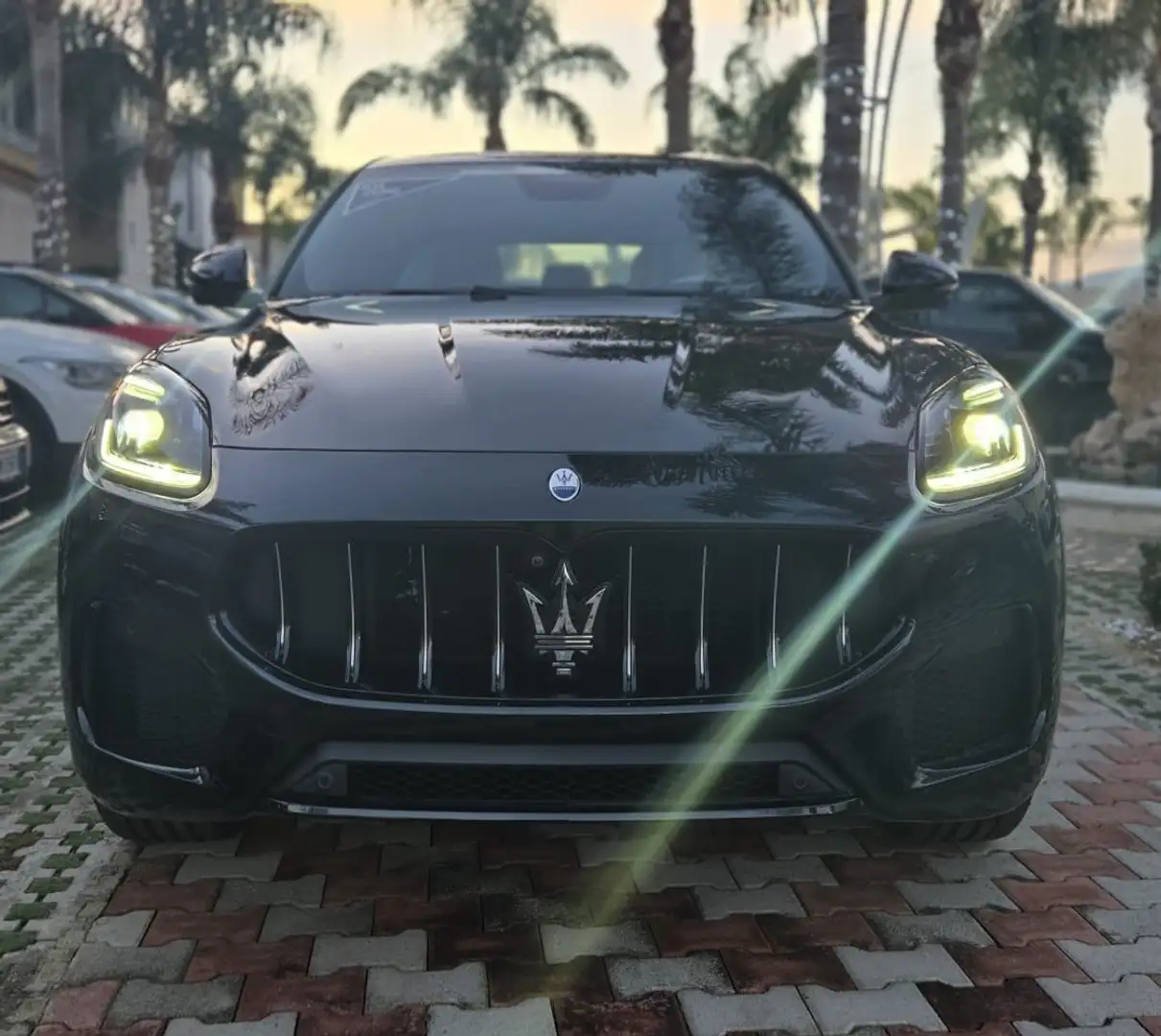 Maserati Grecale 2.0 mhev 300cv auto Led Uff Italy Navi Lega USB Zwart - 2