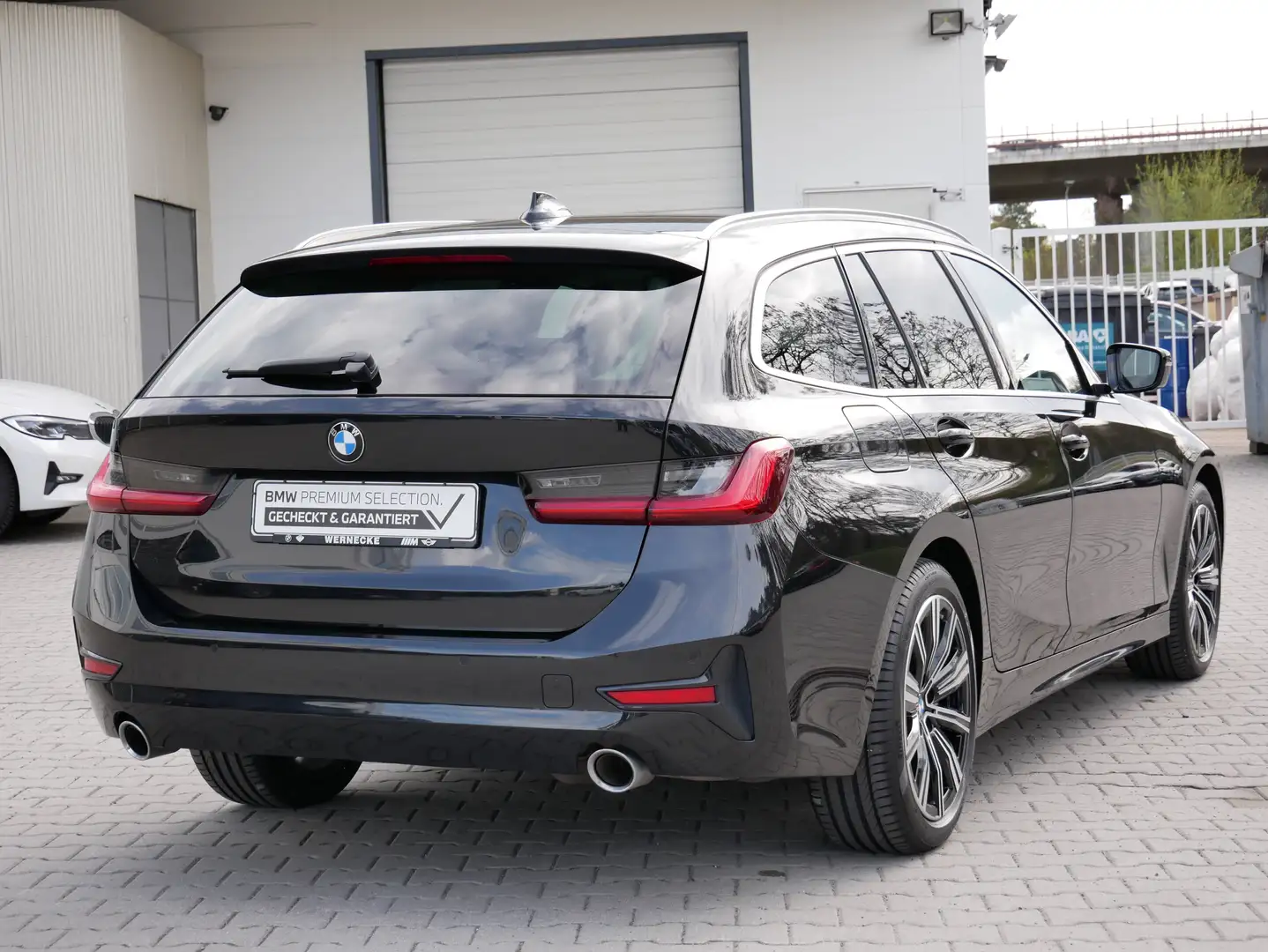 BMW 320 d xDrive Touring Advantage DAB WLAN Tempomat Noir - 2