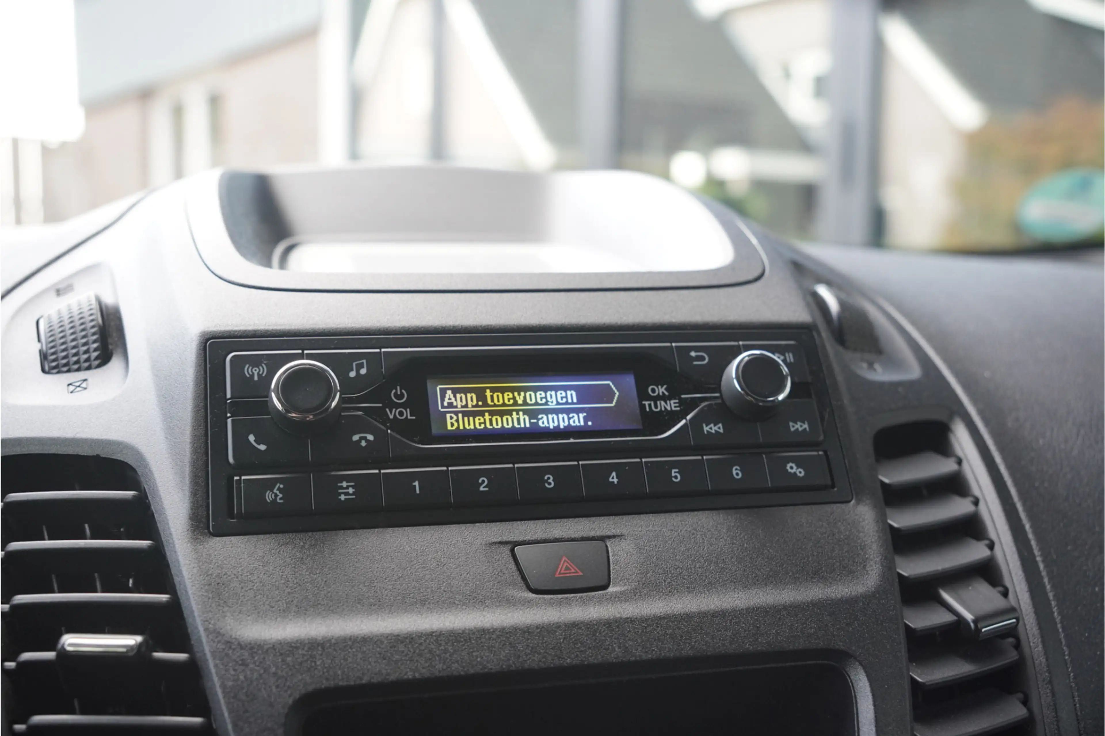 Ford Transit Connect 1.0 Benzine, AIRCO, TREKHAAK, INCL. BTW-BPM — photo 11