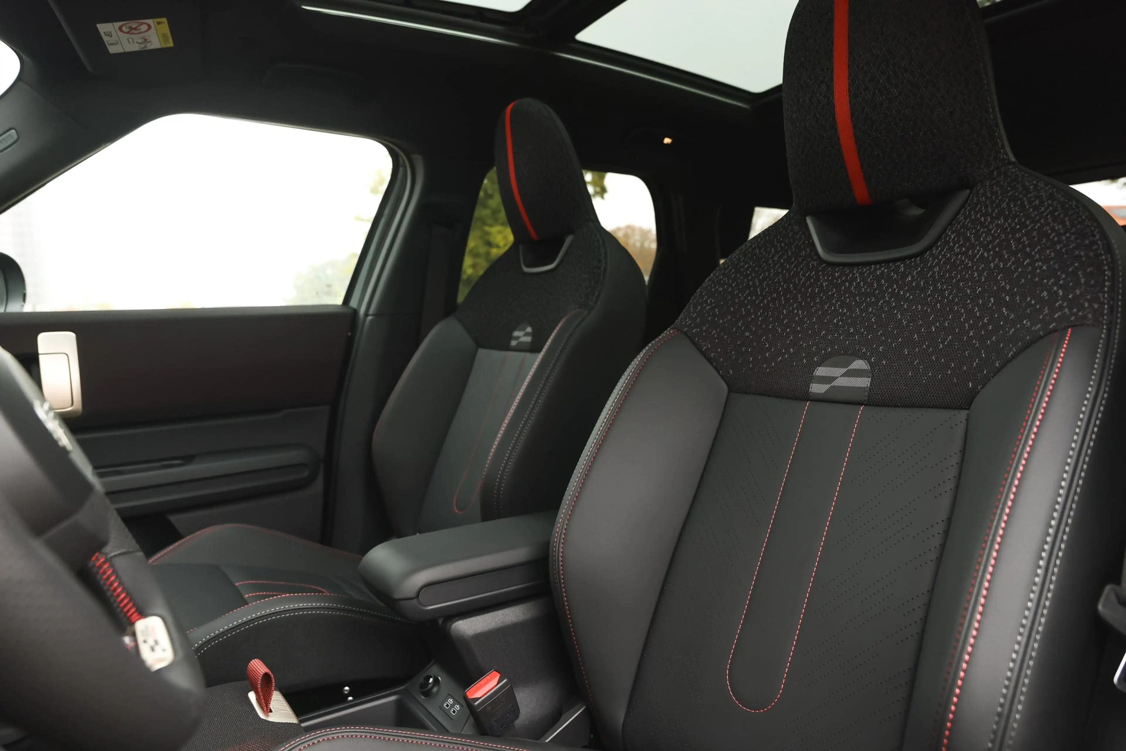 MINI John Cooper Works Countryman JCW ALL4 Automaat / Pakket XL / 20" John Cooper Wo — photo 13