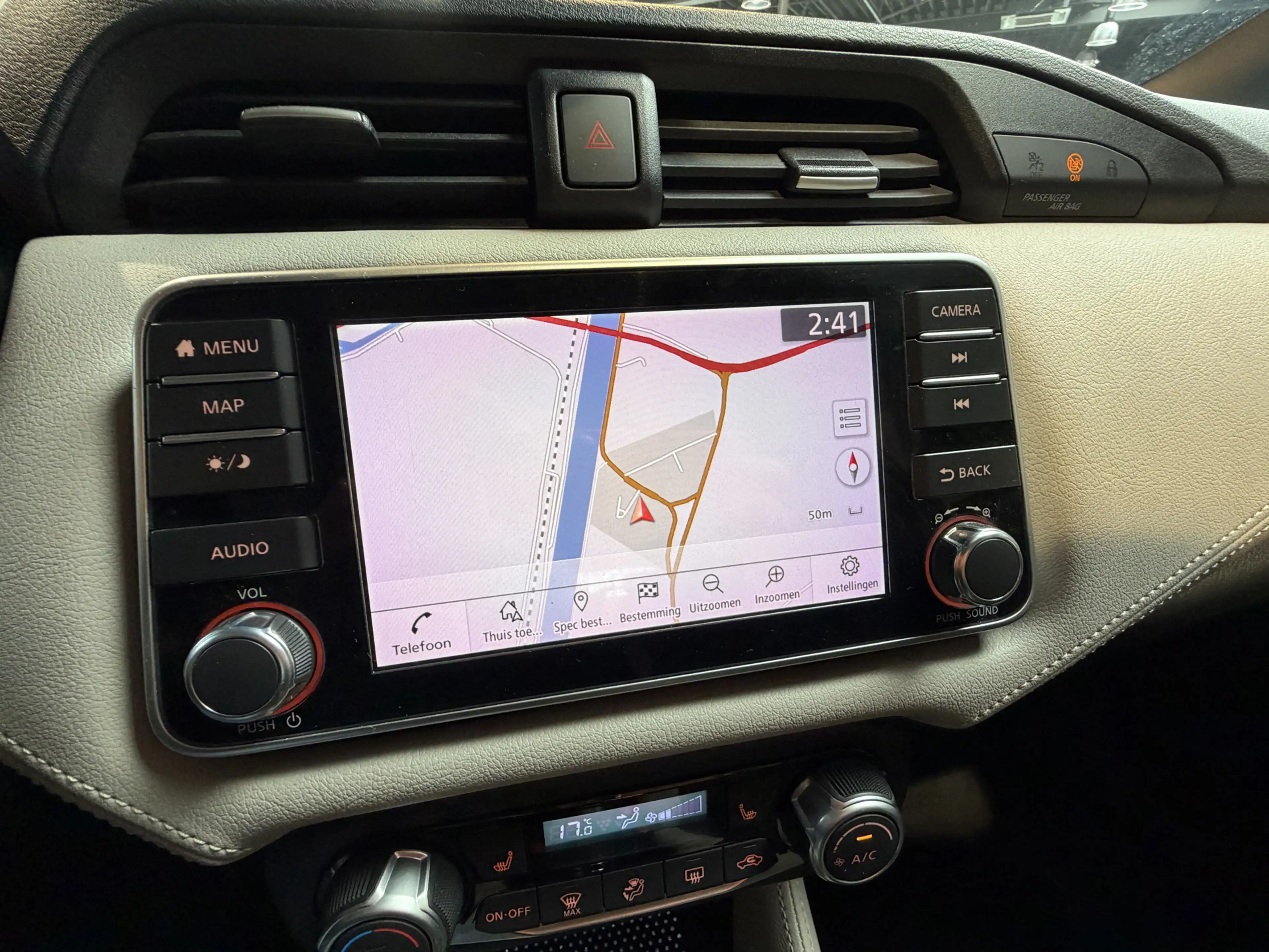 Nissan Micra 1.0 IG-T Tekna achteruitrijcamera - stoelverwarmin — photo 31