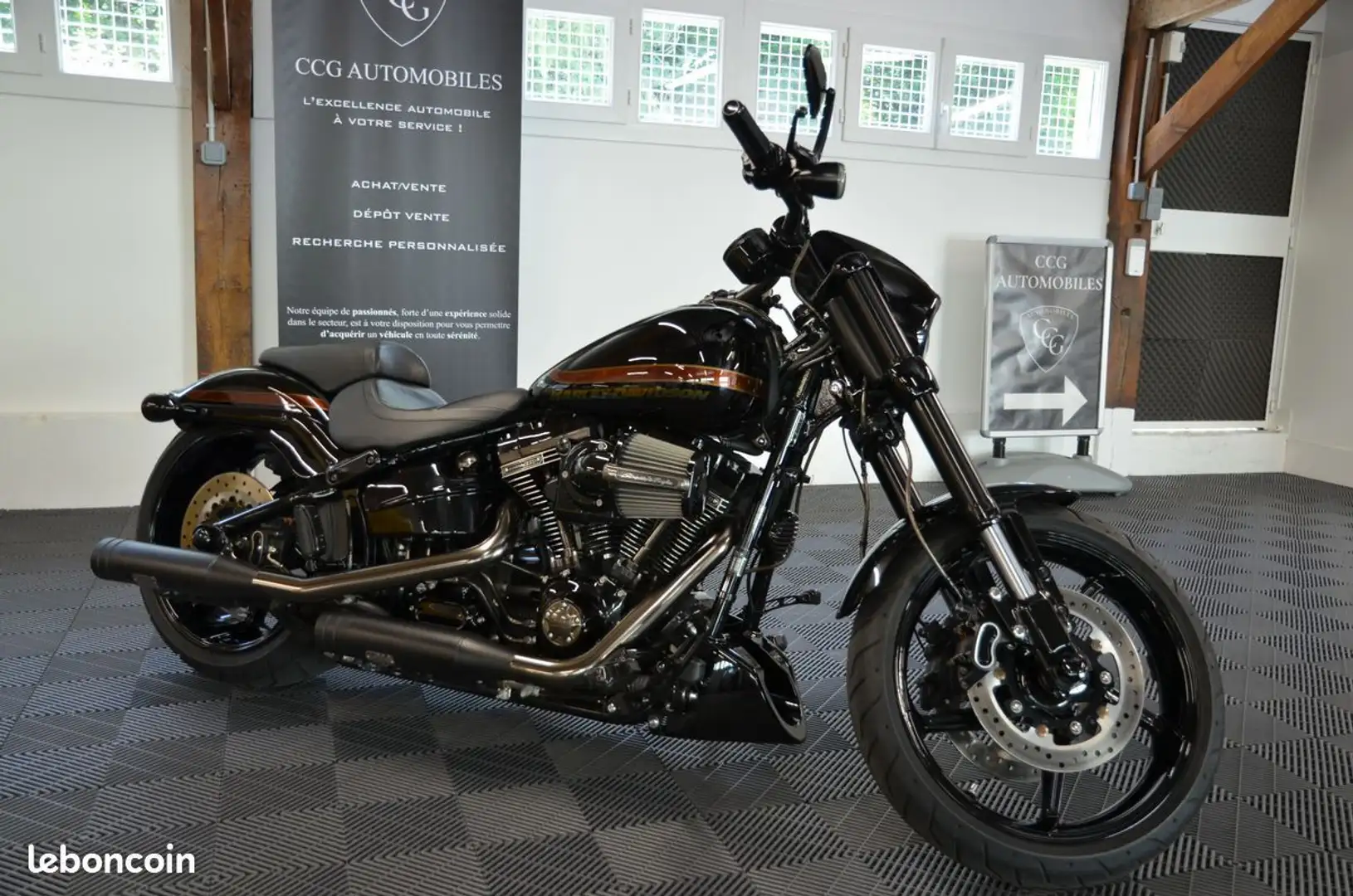Harley-Davidson CVO Pro Street Black - 2