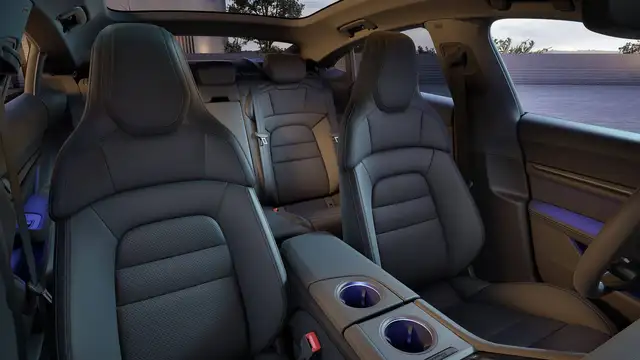 Porsche Taycan view 29