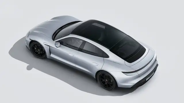 Porsche Taycan view 14