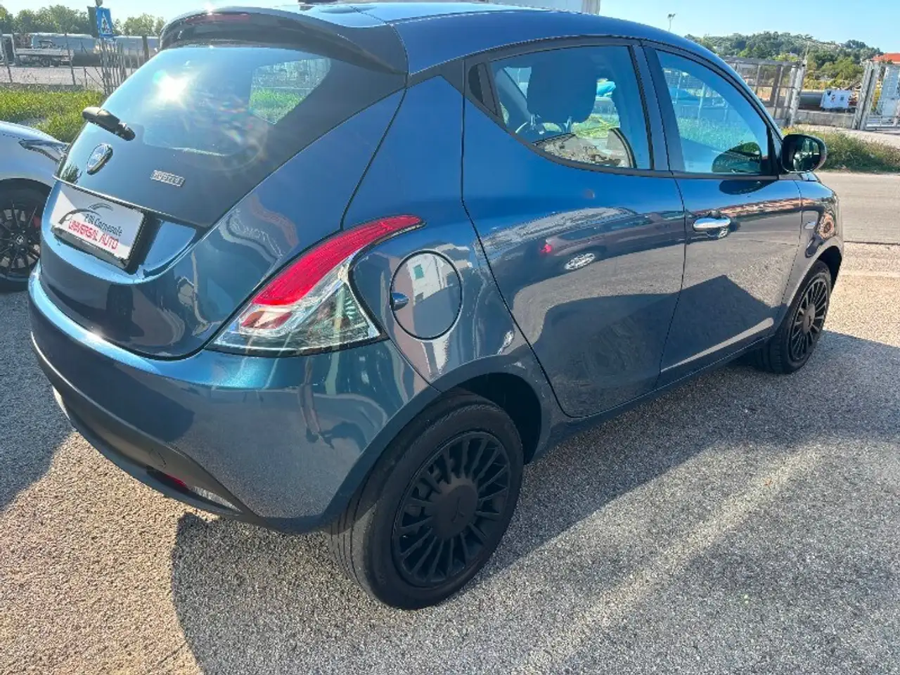 Lancia Ypsilon 2023