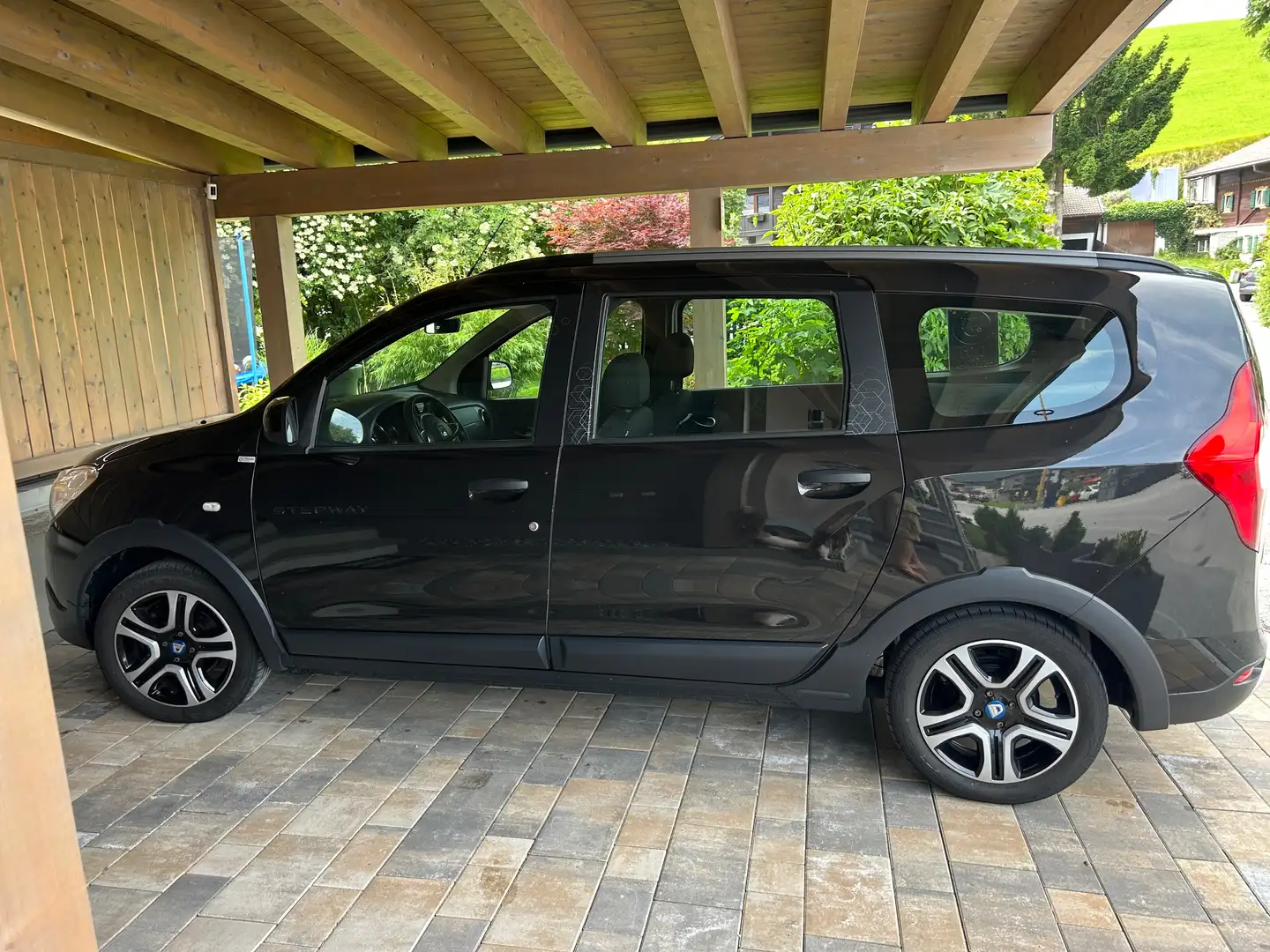 Dacia Lodgy Lodgy Blue dCi 115 Celebration Celebration Noir - 1