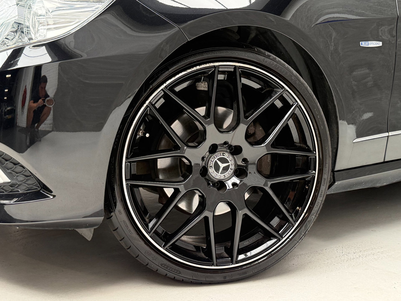 Mercedes-Benz E 350 CGI Avantgarde 293 PK / Open Dak — photo 13